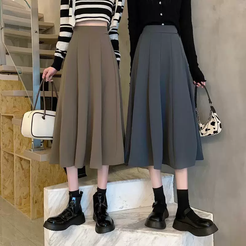 Váy dài vừa phải cỡ lớn cho mùa thu đông, thích hợp cho người có thân hình quả lê, váy chữ A có vạt rộng, thích hợp che hông và đùi dày, váy dài che bụng.