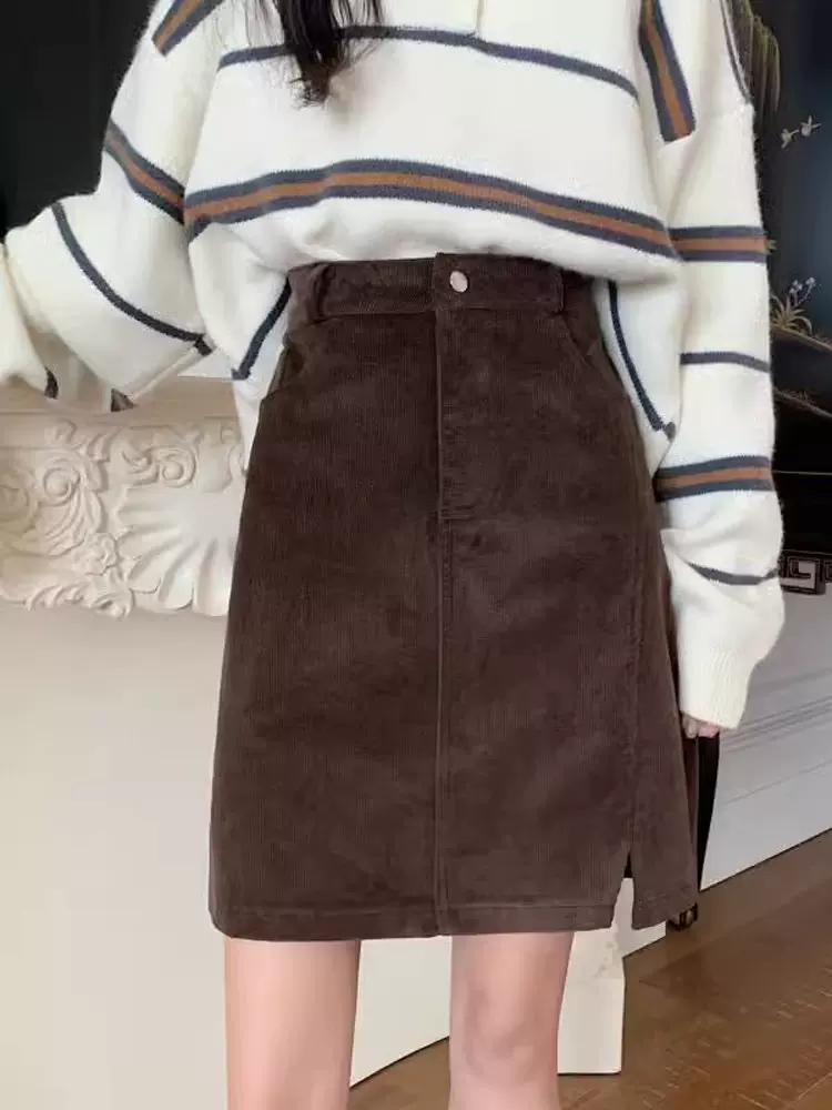 Váy midi nhung kẻ sọc cổ điển có đường xẻ bên màu cà phê cỡ lớn dành cho nữ, váy chữ A che hông mùa thu đông, váy ngắn ôm sát cơ thể cho cô gái béo