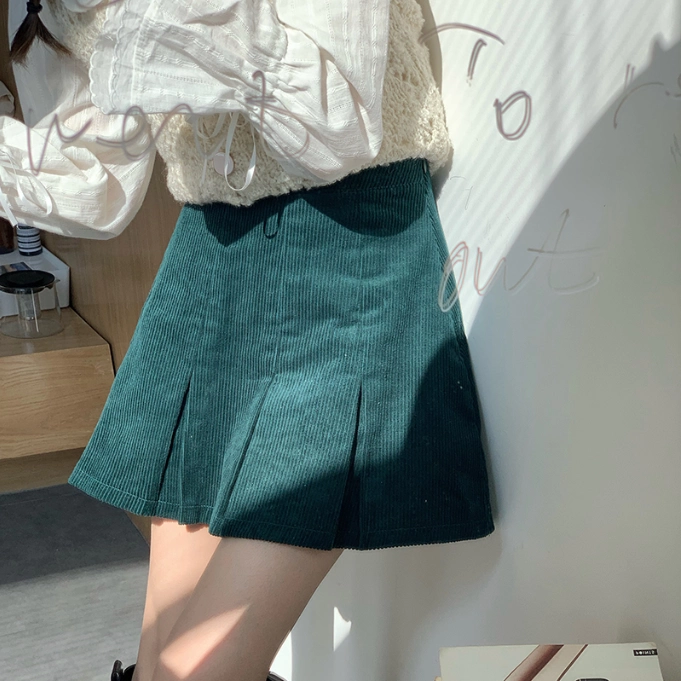 Váy xếp ly nhung kẻ cỡ lớn dành cho nữ, váy chữ A màu xanh lá cây mùa thu đông, tôn dáng, che bụng, váy ngắn dành cho phụ nữ nhỏ nhắn.