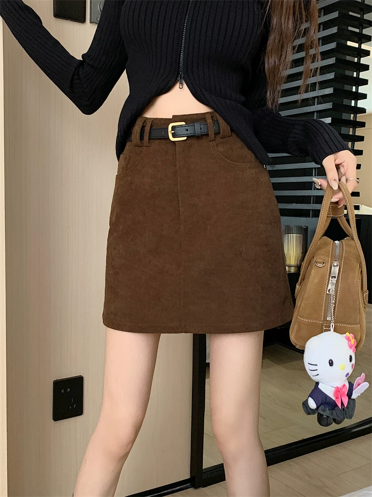 Váy nhung cao cấp dành cho nữ, mùa thu đông, váy chữ A cỡ lớn, váy đen nhỏ gợi cảm dành cho phụ nữ nhỏ nhắn, váy ngắn ôm hông.