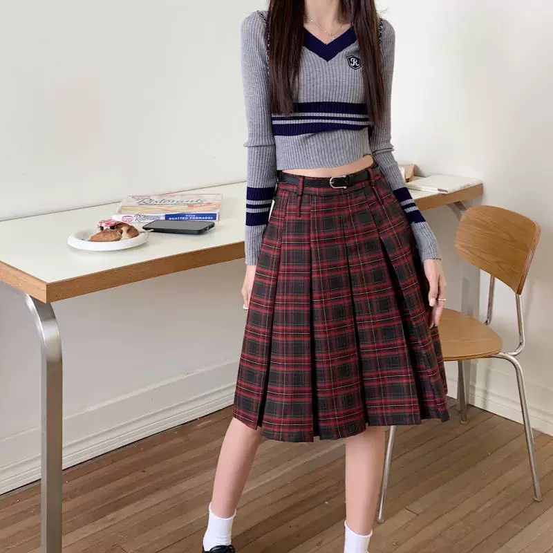 Váy xếp ly dài, dài ngang đùi mùa xuân hè, size lớn, váy kẻ đỏ tôn dáng, váy xòe chữ A lưng cao