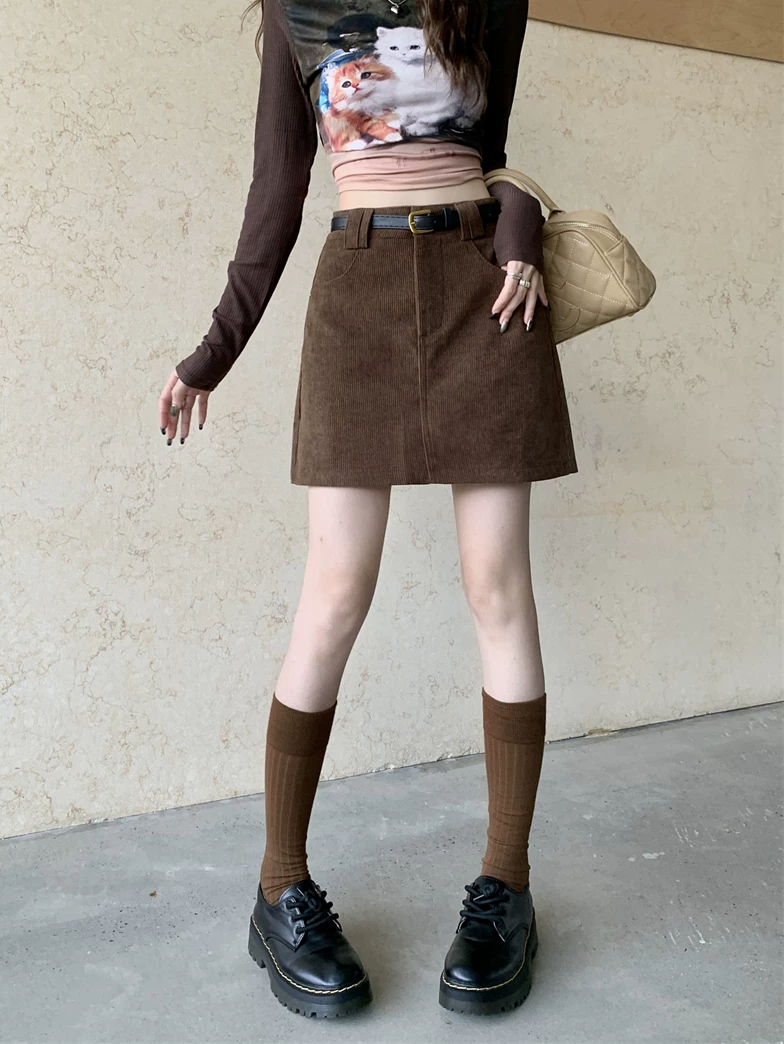 Váy nhung màu cà phê mùa thu đông dành cho nữ, váy cỡ nhỏ, thiết kế lưng cao, váy ôm dáng chữ A.