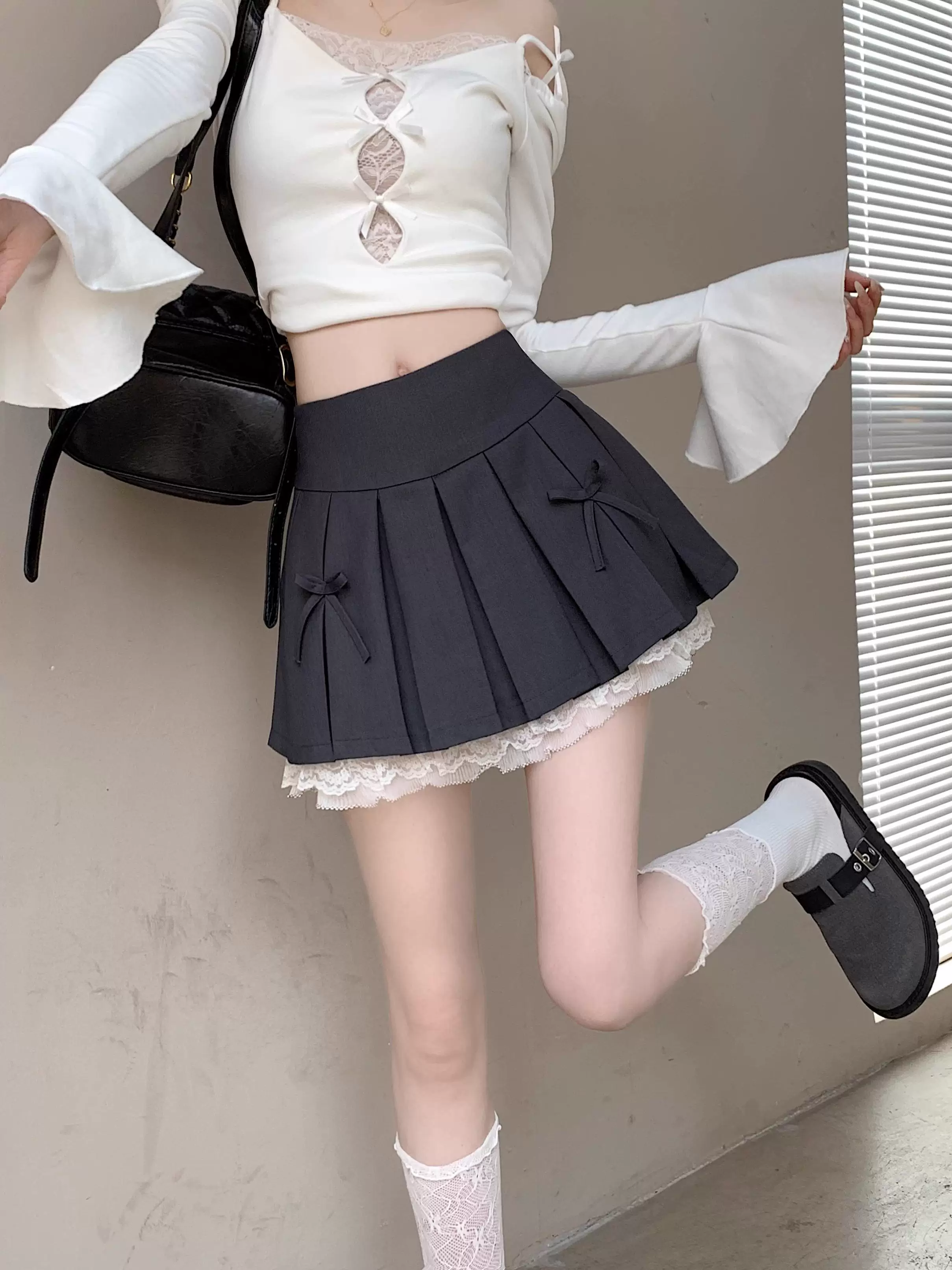 Váy xòe phối ren cỡ lớn dành cho nữ, thiết kế mùa hè, váy xếp ly nơ màu xám, váy ngắn chữ A lưng cao.