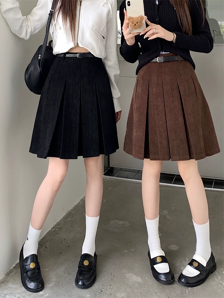 Váy xếp ly bằng vải nhung màu nâu dành cho nữ, váy ngắn chữ A cạp cao dáng dài vừa phải mùa thu đông, váy ngắn siêu xinh.