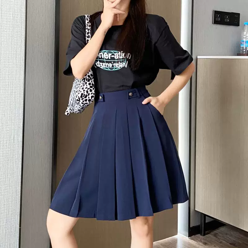 Váy xếp ly cỡ lớn dành cho nữ, váy mùa hè dành cho những cô nàng mũm mĩm, váy xanh đậm phong cách preppy, váy chữ A dáng dài, cạp cao, tôn dáng.
