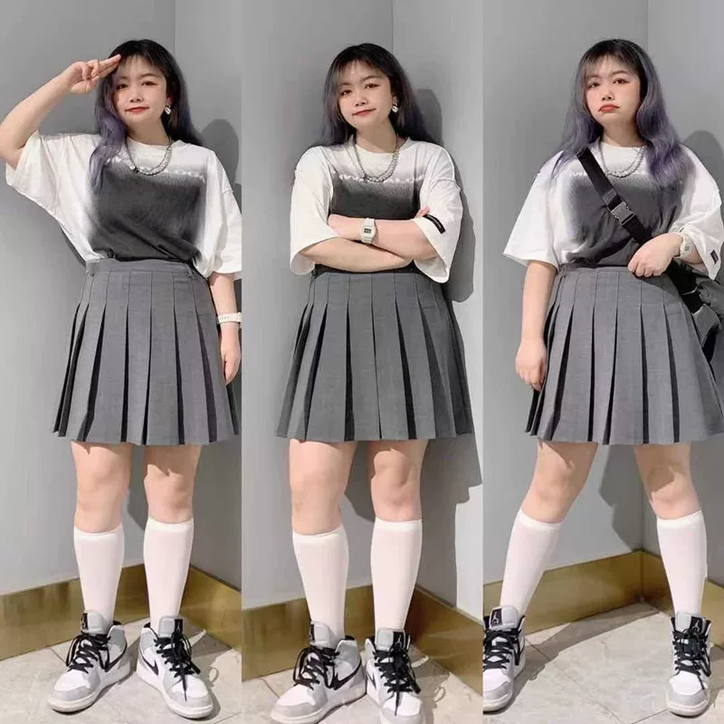 Váy xếp ly màu xám dành cho nữ, mùa đông, cỡ lớn, dáng chữ A lưng cao, tôn dáng, nhỏ nhắn, váy ngắn màu trơn, cảm giác cao cấp, váy nửa thân.