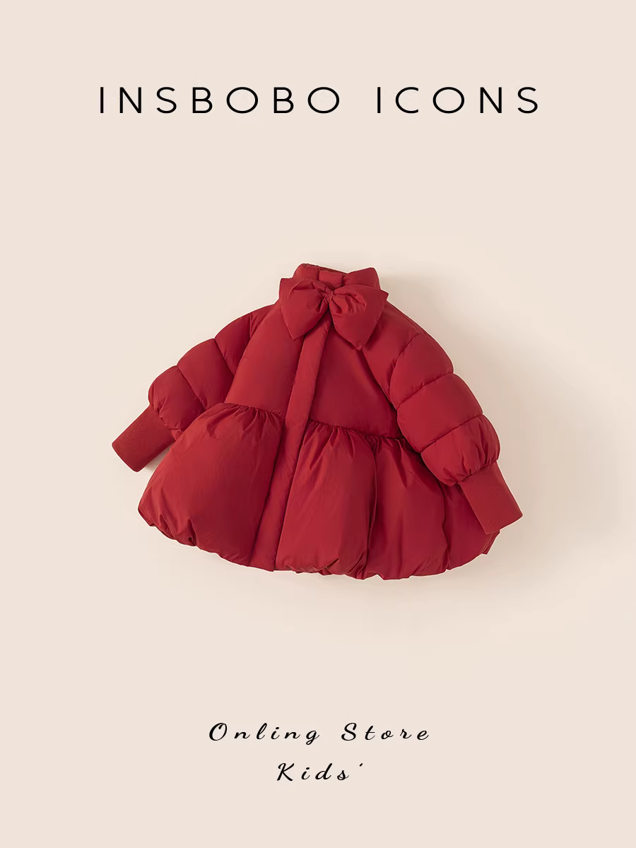 Áo khoác cotton bé gái INSbobo, ba lớp chống thấm, giữ ấm mùa đông, kiểu mới 2025, quần áo cotton bé gái màu đỏ, thời trang mùa đông, hợp xu hướng