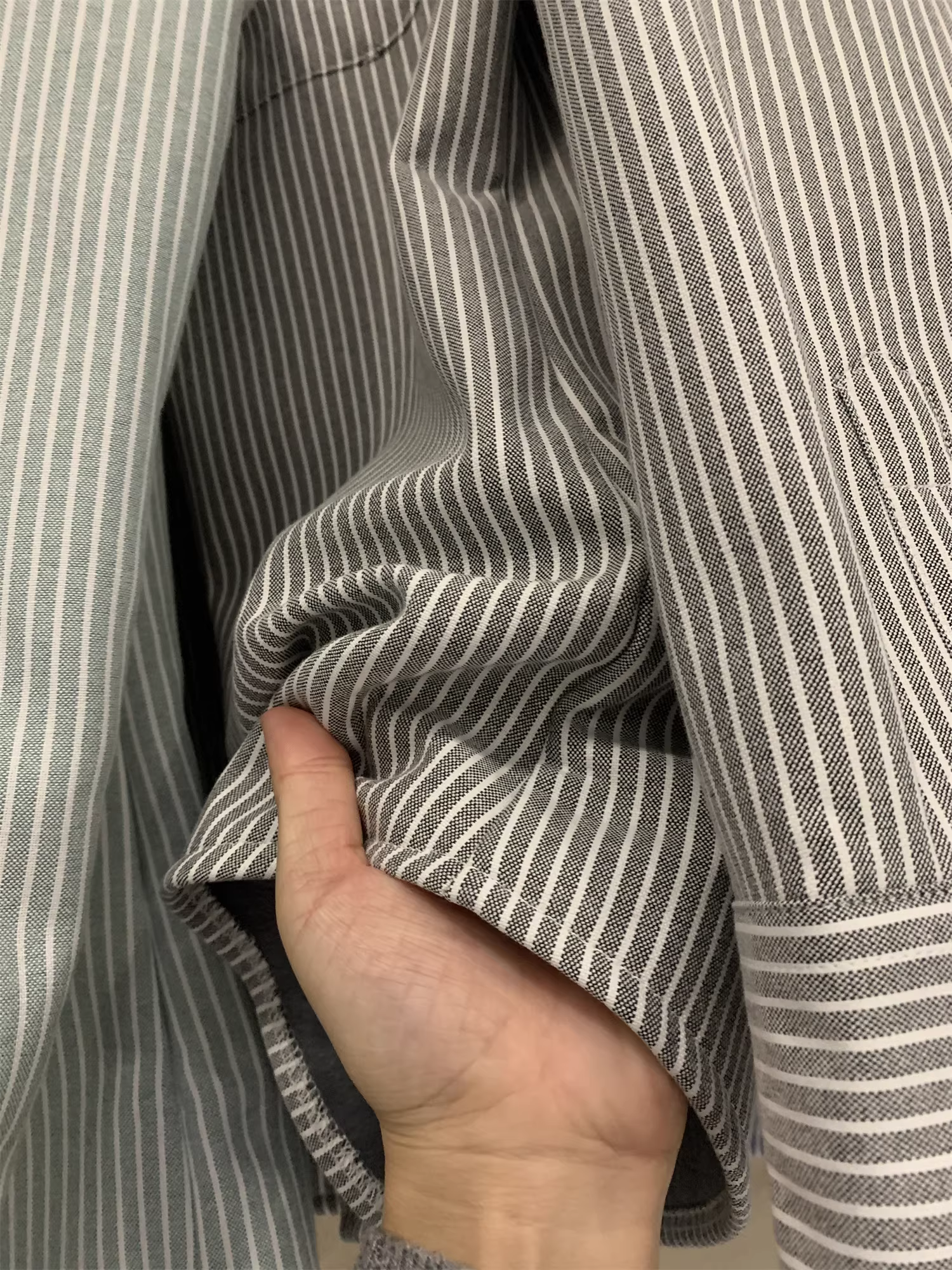 Don Quixote 100% vải cotton Oxford! Áo sơ mi dài tay sọc dày dặn, ấm áp, thời trang dành cho nam mùa thu đông.