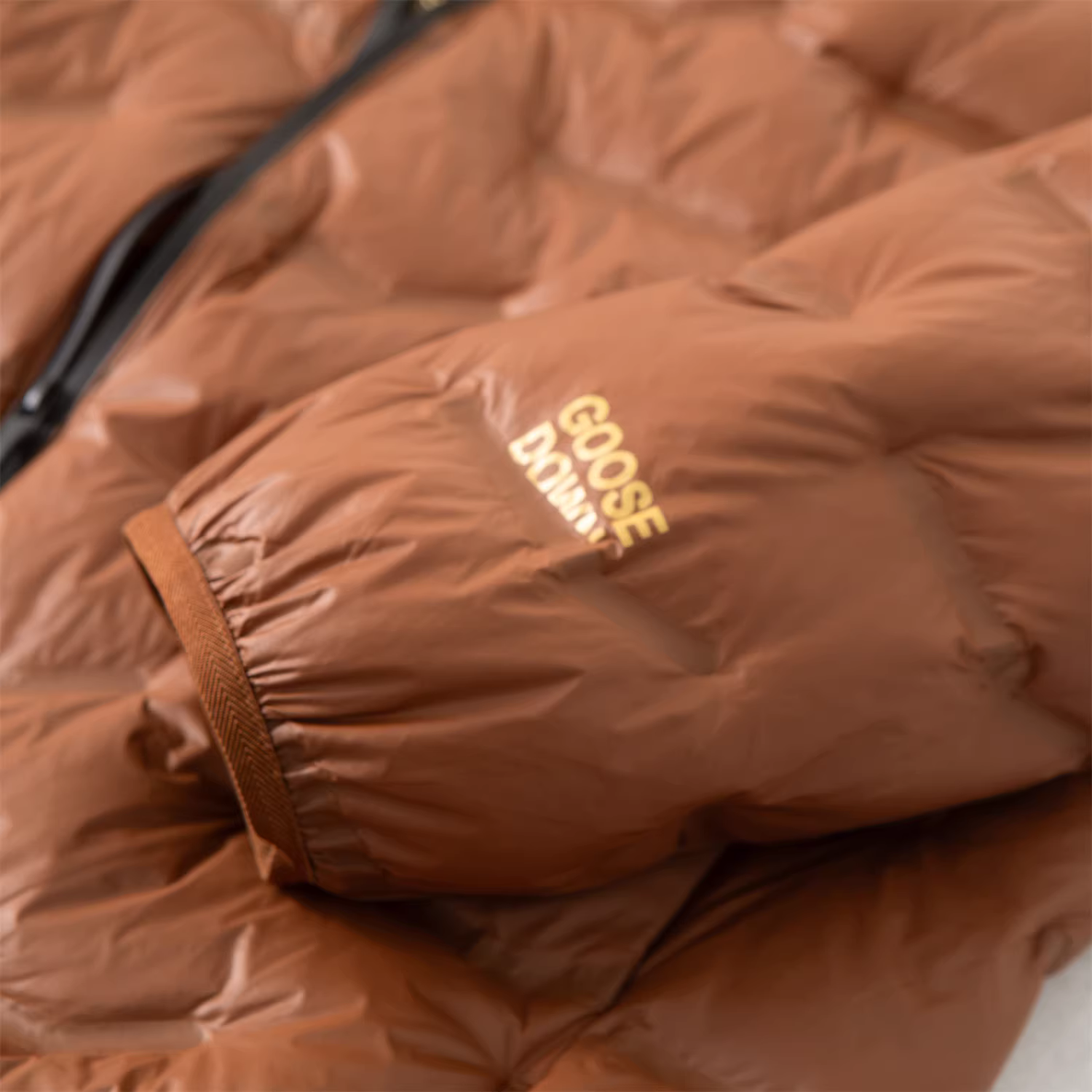 Don Quixote mặc một bộ quần áo ba kiểu! Áo lót + áo khoác ngoài! Áo khoác có mũ trùm đầu thời trang thu đông dành cho nam.