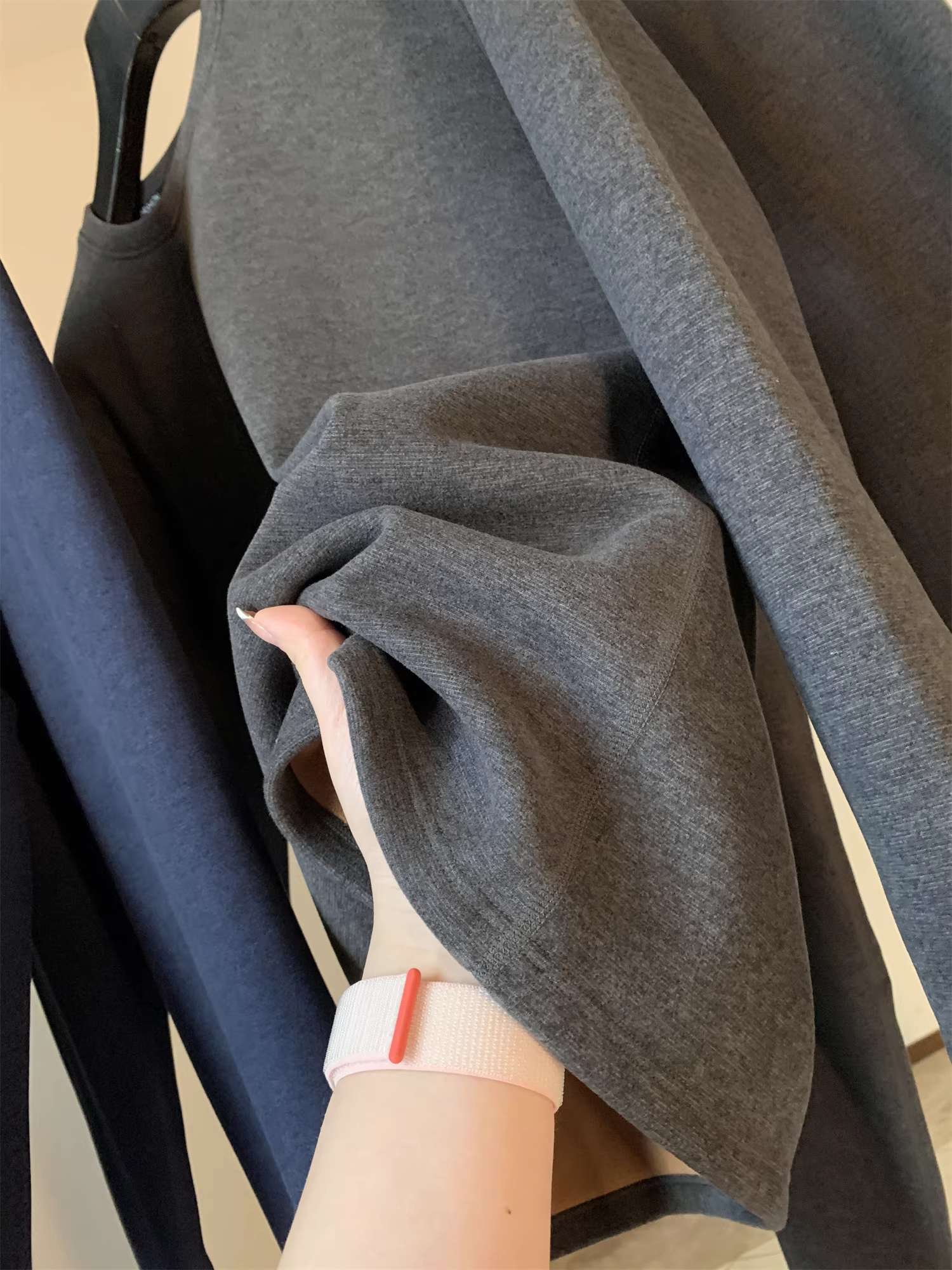 Don Quixote được sinh ra để mang lại sự thoải mái! Ấm áp và thân thiện với làn da! Bộ đồ lót giữ nhiệt dày dặn dành cho nam.