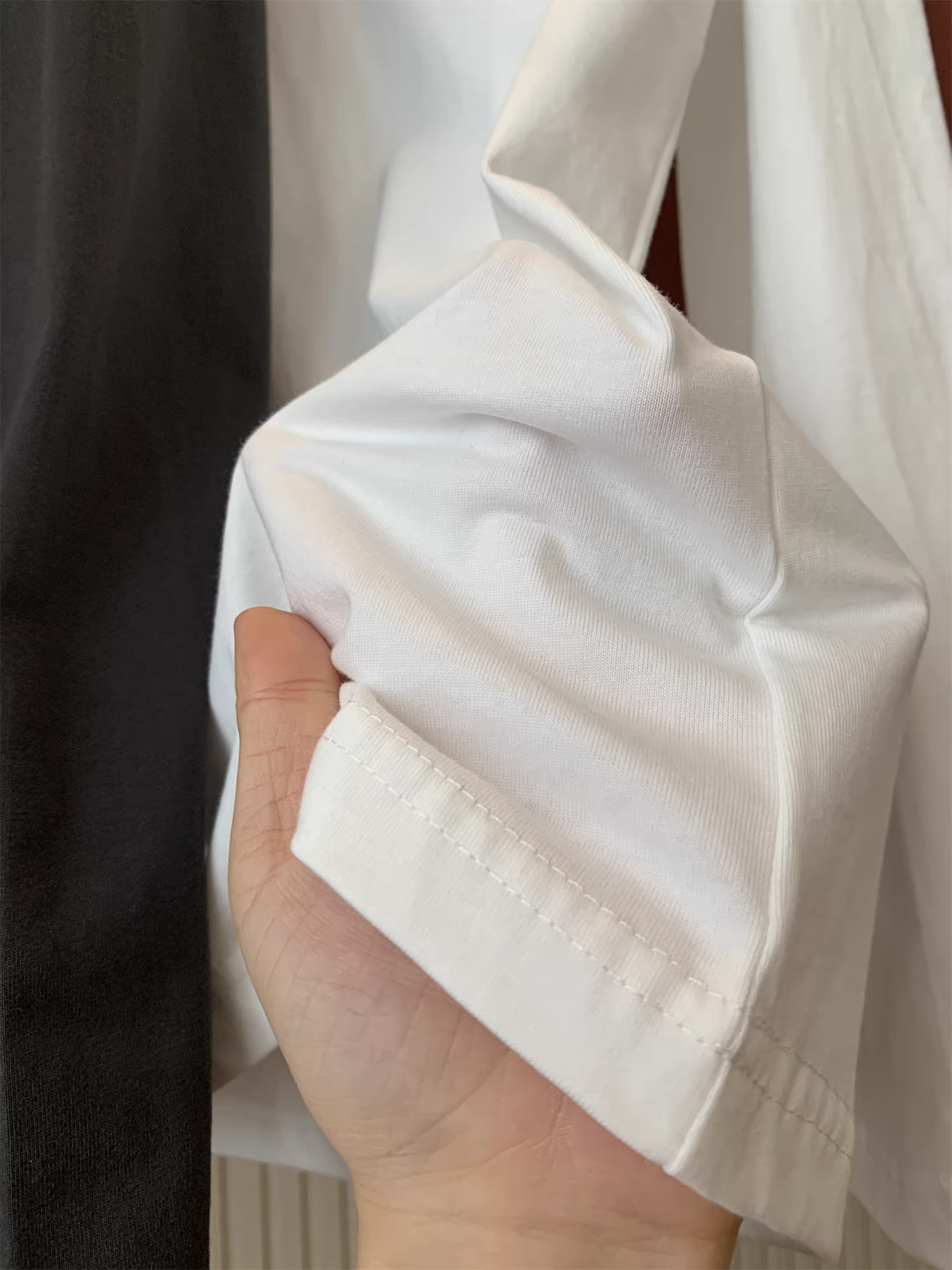 Đơn đặt hàng của công ty Don Quixote ODM! Áo thun dài tay chất liệu cotton nguyên chất, cổ tròn, co giãn, thêu, đã qua xử lý làm mềm, dùng làm lớp lót cho nam.