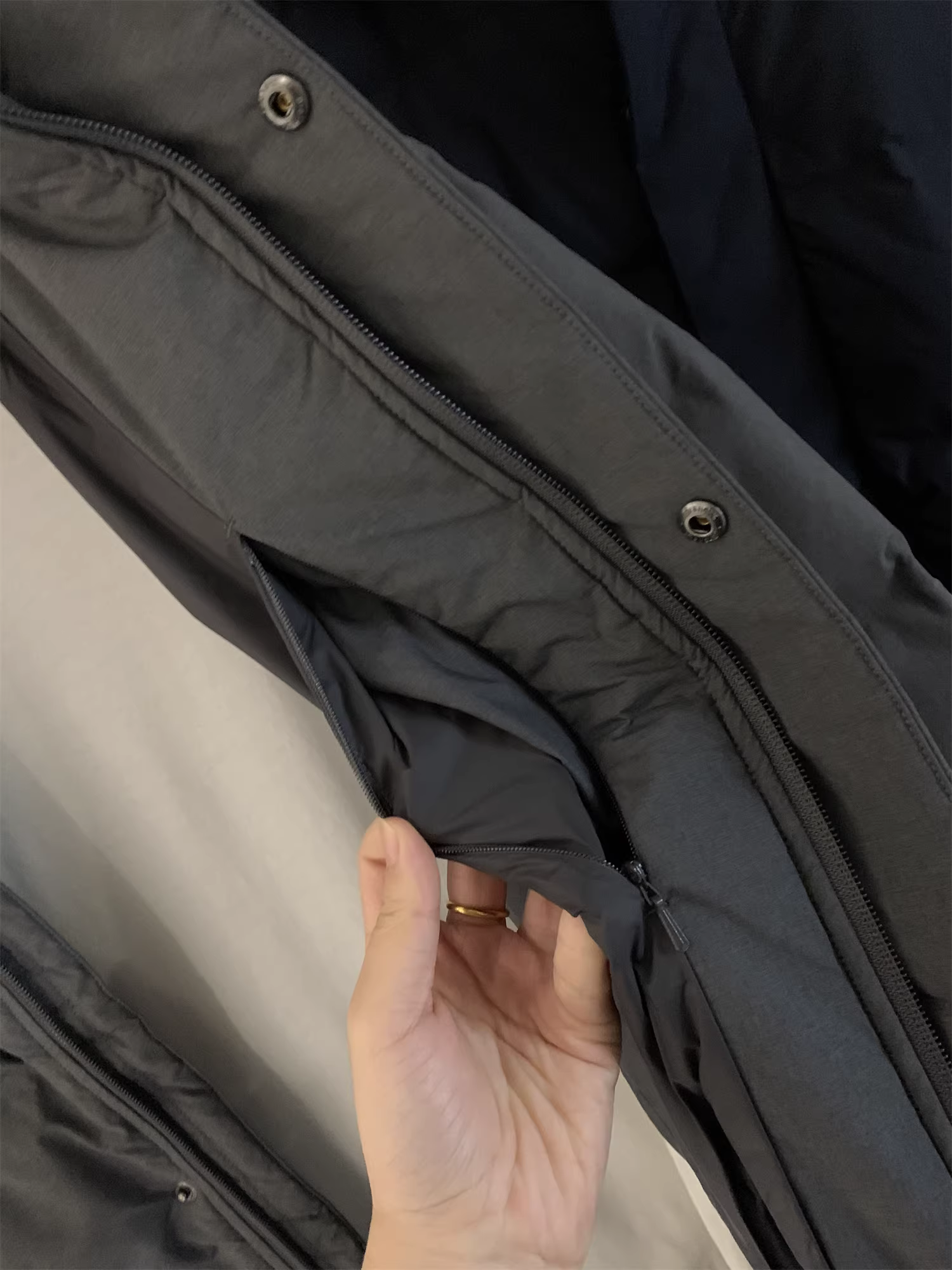 Don Quixote U+ Series! Áo khoác dài mùa đông dành cho nam, nhẹ, độ phồng cao, ấm áp, đa năng, kiểu dáng thời trang