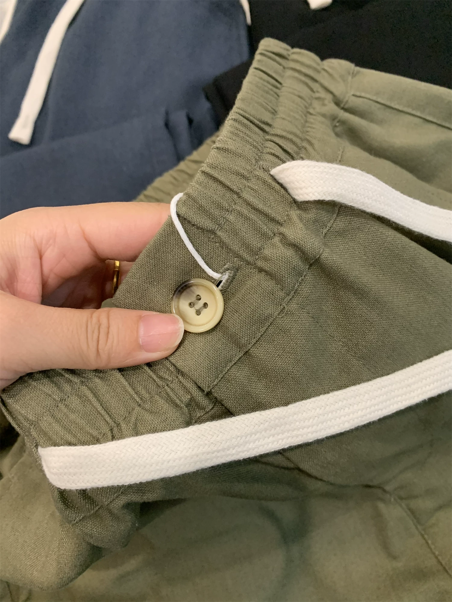 Quần âu nam chất liệu thoáng khí Don Quixote! Kết hợp cotton và vải lanh! Quần ống đứng lưng thun co giãn, thoáng khí và thấm hút mồ hôi.