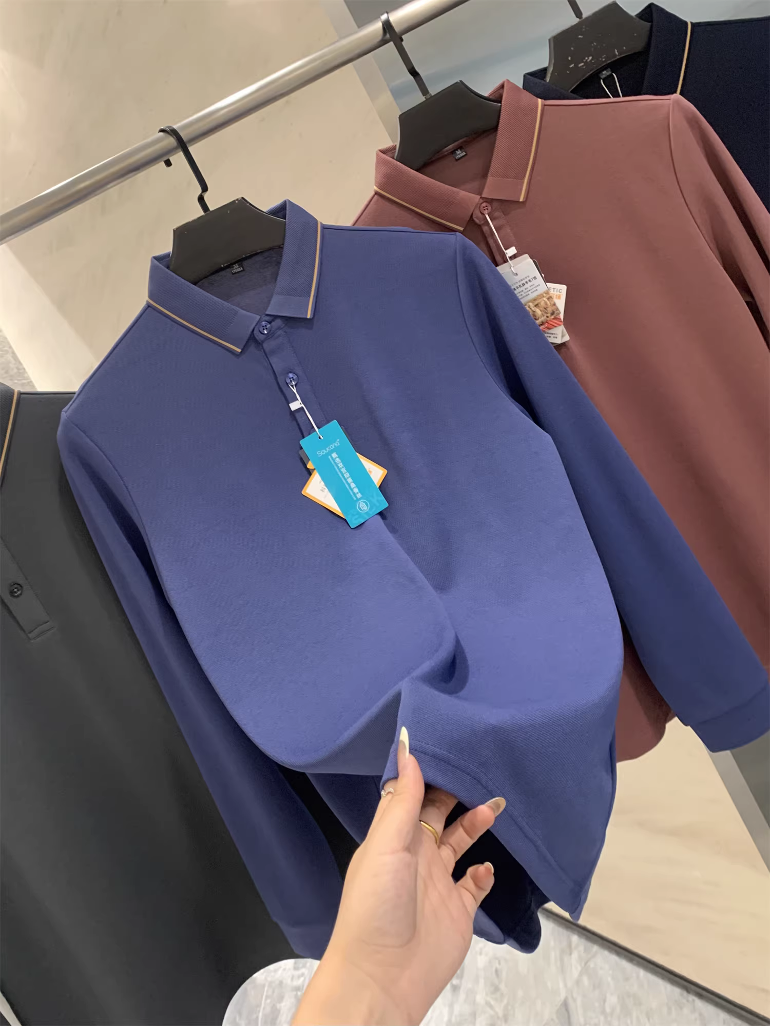 Don Quixote Áo polo dài tay nam mùa thu chất liệu lụa tơ tằm + len cừu! Áo len nam thông minh tích hợp nam châm, thân thiện với da và thoáng khí.