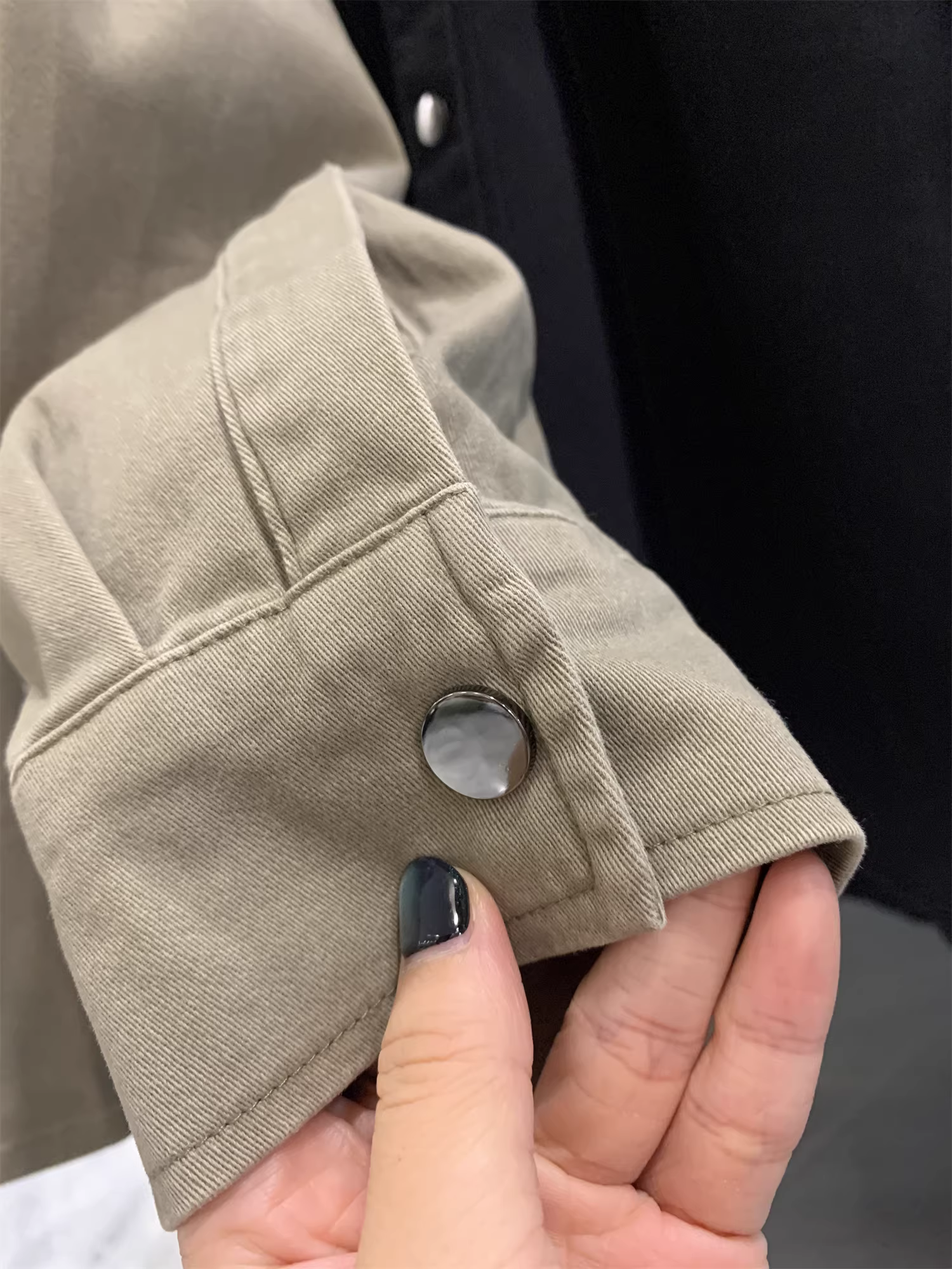 Don Quixote, một sản phẩm tuyệt vời! Áo khoác kiểu áo sơ mi chất liệu cotton co giãn, dáng rộng, phong cách công sở dành cho nam.