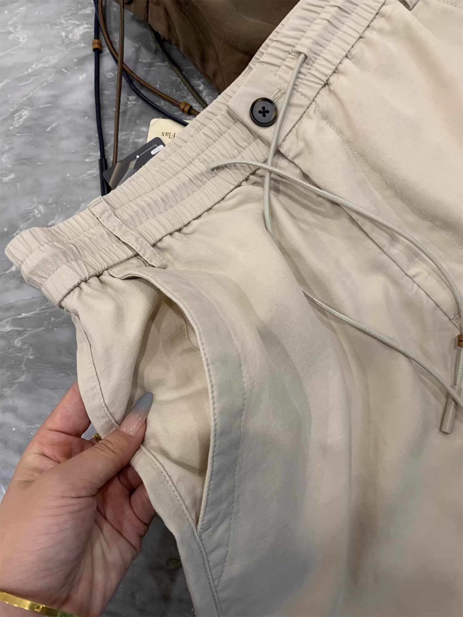 Don Quixote, phong cách tiền bạc cổ điển! Vải lanh + Tencel Lyocell! Quần short nam cá tính, thoáng mát, đa năng.