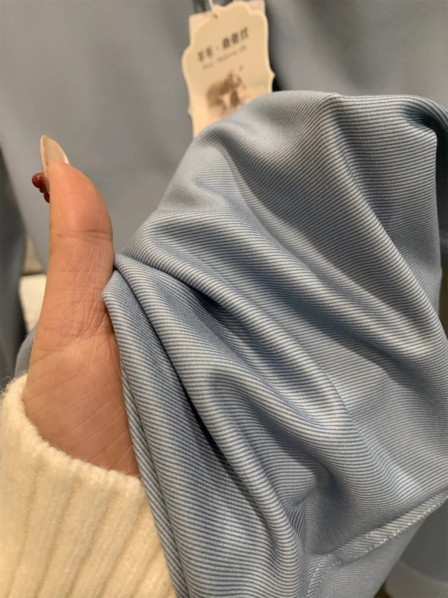 Don Quixote Offline 5900! Áo sơ mi nam chất liệu len cao cấp + tơ tằm + lyocell, màu trơn, phong cách thường ngày, mùa thu đông