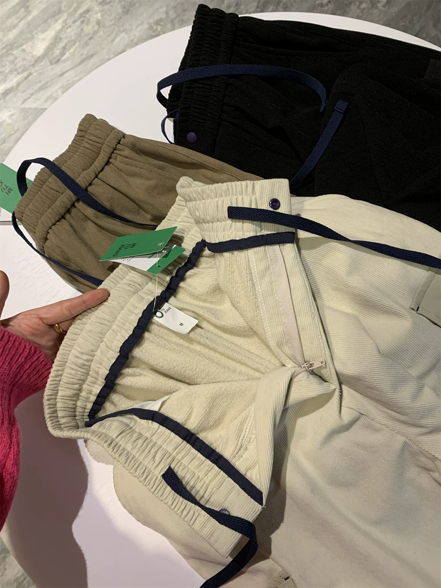 Don Quixote Quần kaki kiểu Mỹ! Quần dài nam mùa thu đông chất liệu lông cừu mỏng ấm áp thoải mái có thun co giãn ở eo quần công sở ống thẳng quần thường ngày