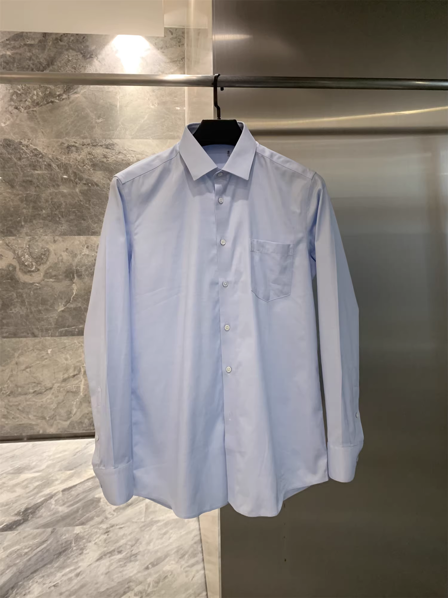 Dòng sản phẩm Don Quixote Light Business! Đầy sức sống! Áo sơ mi nam dài tay màu trơn, phong cách thường ngày, thích hợp cho mùa xuân và mùa hè.