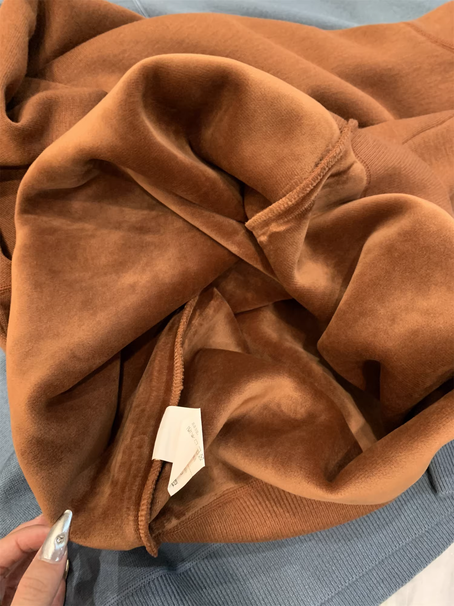 Don Quixote, đồ tốt từ Doujia! Chất liệu pha Lyocell! Áo len dệt kim có lớp lót lông cừu tích hợp, thân thiện với da và ấm áp.