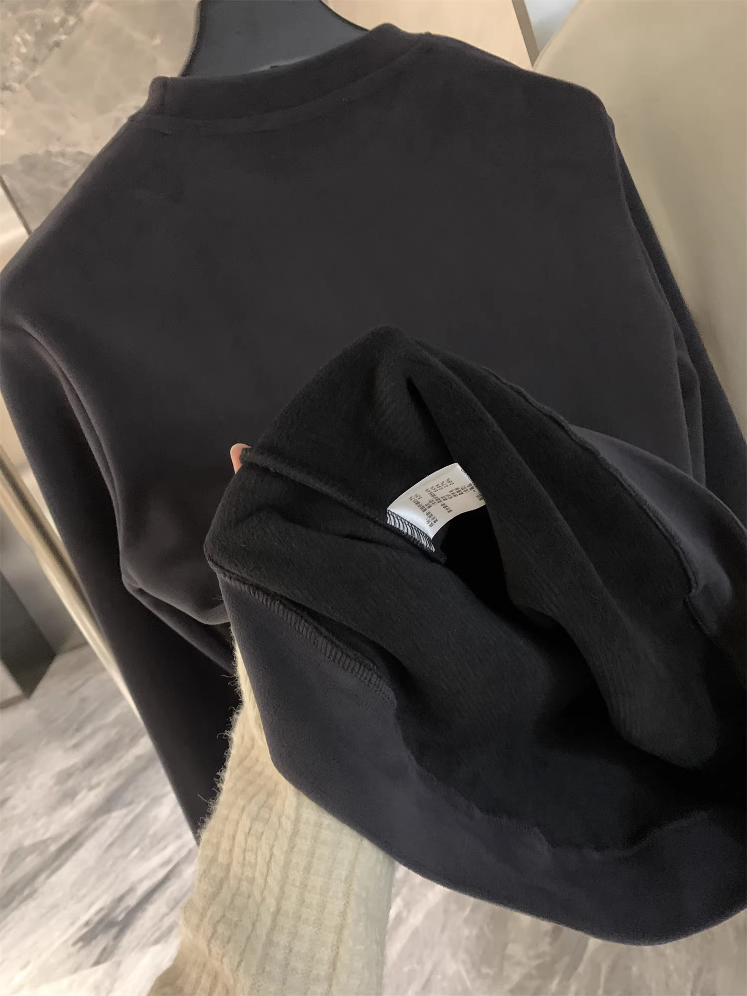 Don Quixote Len cừu + tơ tằm! Áo len cổ tròn đa năng có lót lông cừu ấm áp mùa thu đông dành cho nam giới hợp thời trang