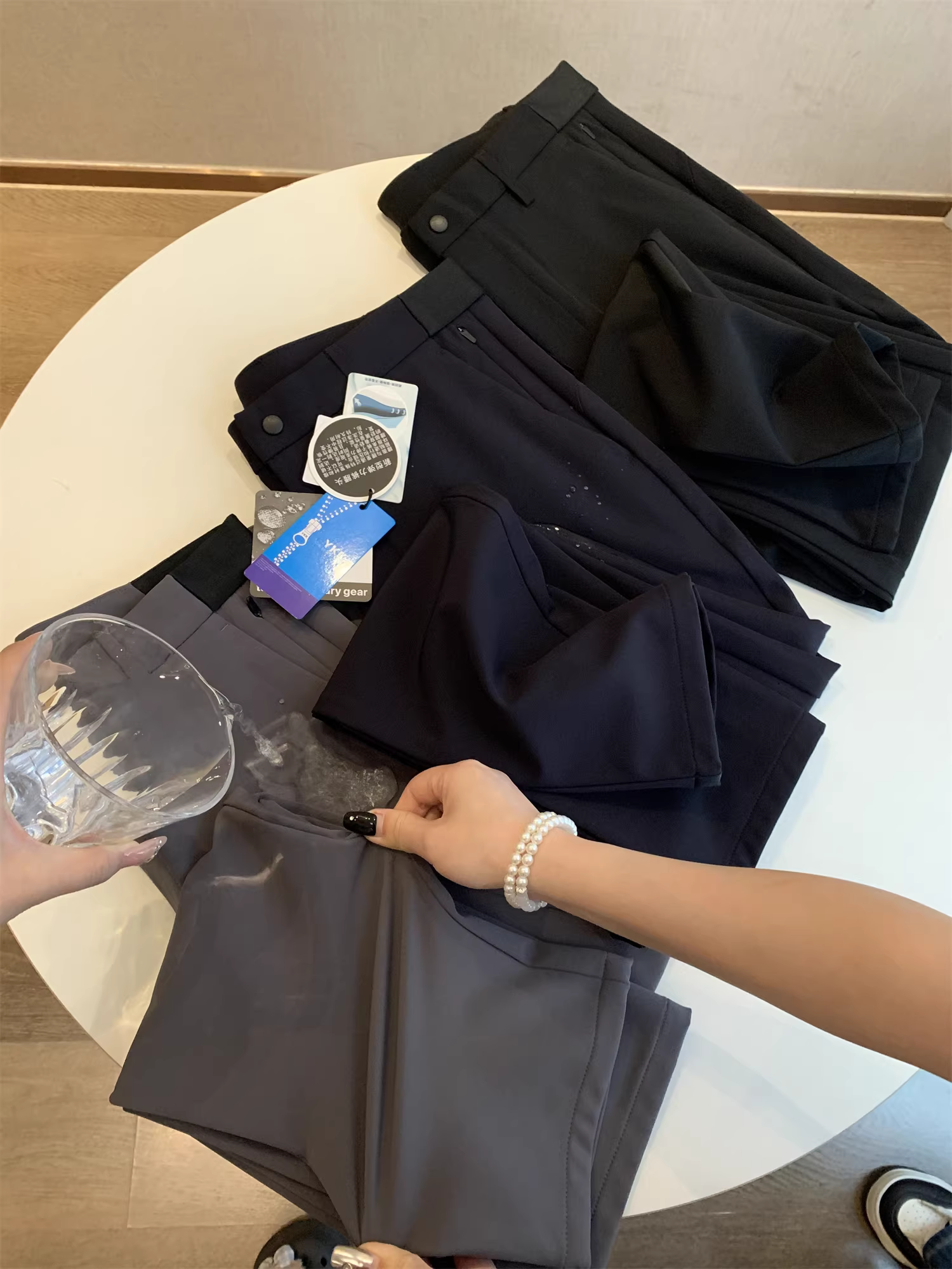 Don Quixote, chuyên gia về hoạt động ngoài trời! Chống gió và chống thấm nước! Quần âu may đường may 3D, thích hợp cho mùa thu và mùa đông.