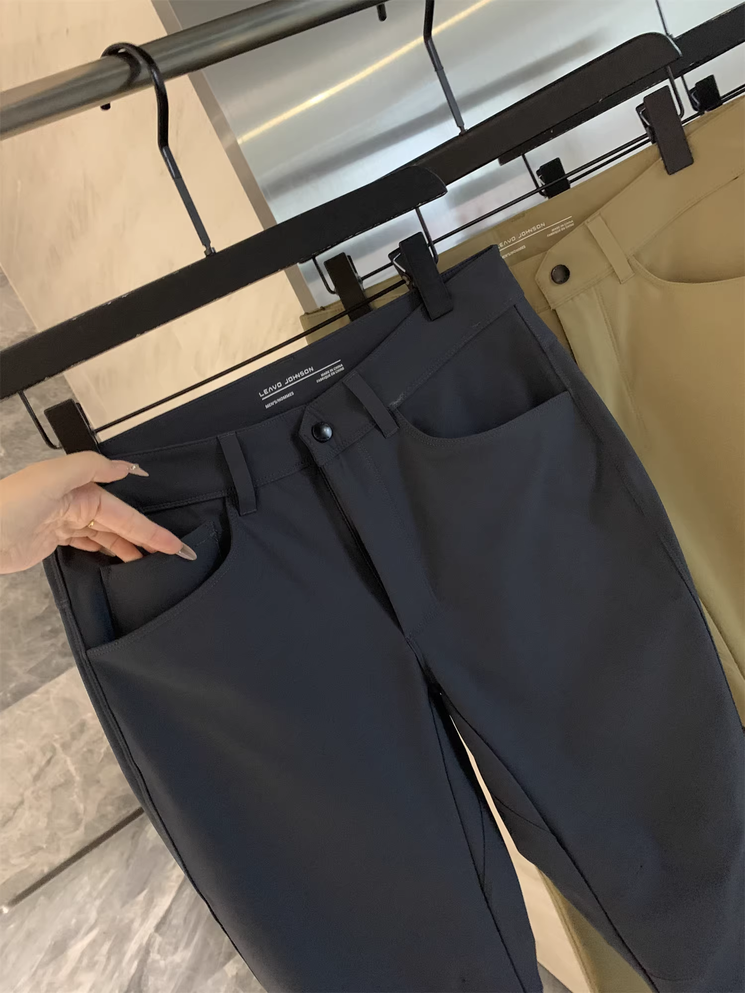 Don Quixote Vua Chim! Chức năng 3D được thiết kế riêng, chống gió và chống thấm nước khi mặc ngoài trời! Quần dài nam kiểu thường.