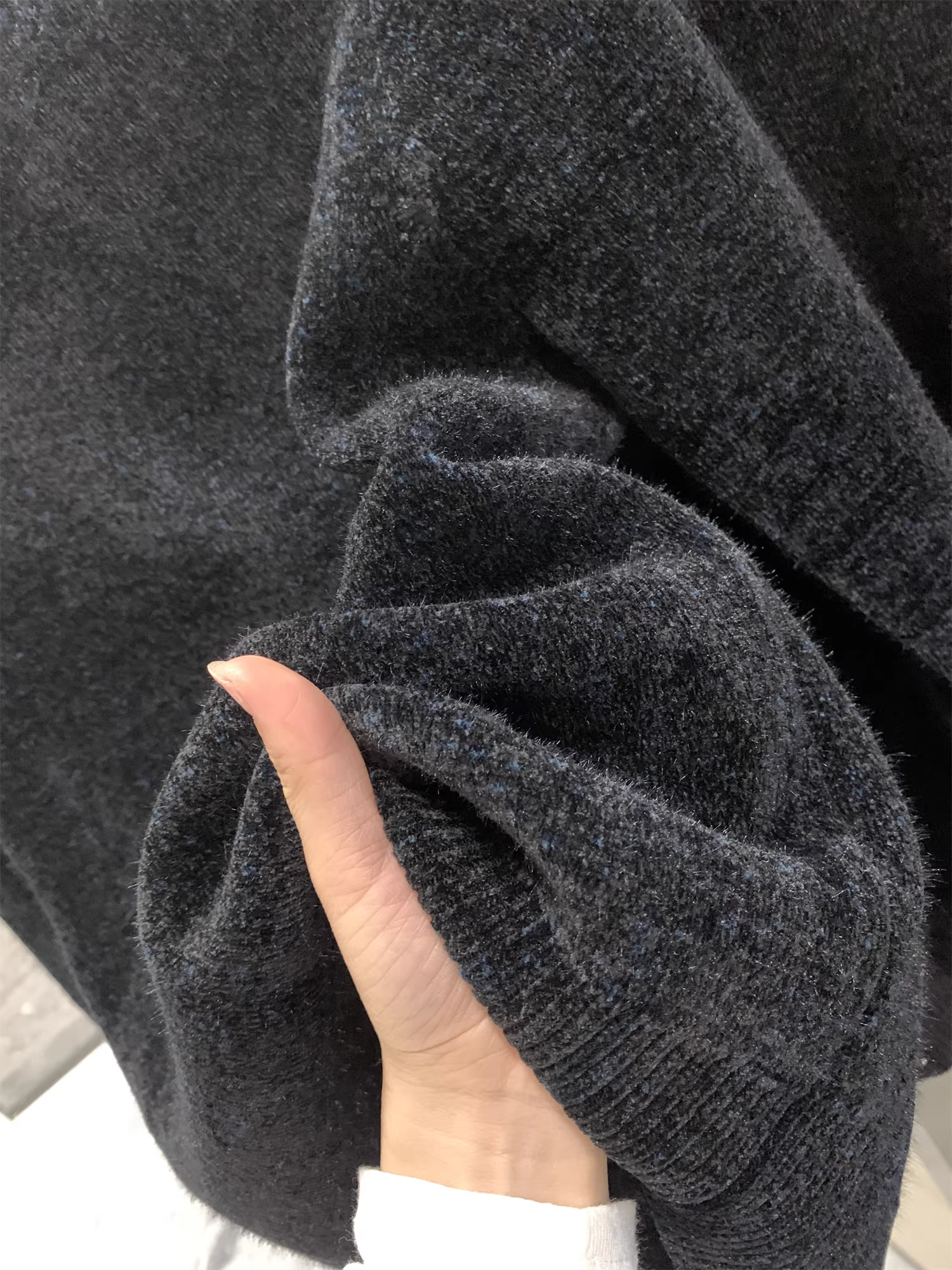 Áo len nam Don Quixote Chenille! Có lớp lót lông cừu và dày dặn! Áo len dệt kim nam mùa thu đông, áo len cổ tròn đa năng.