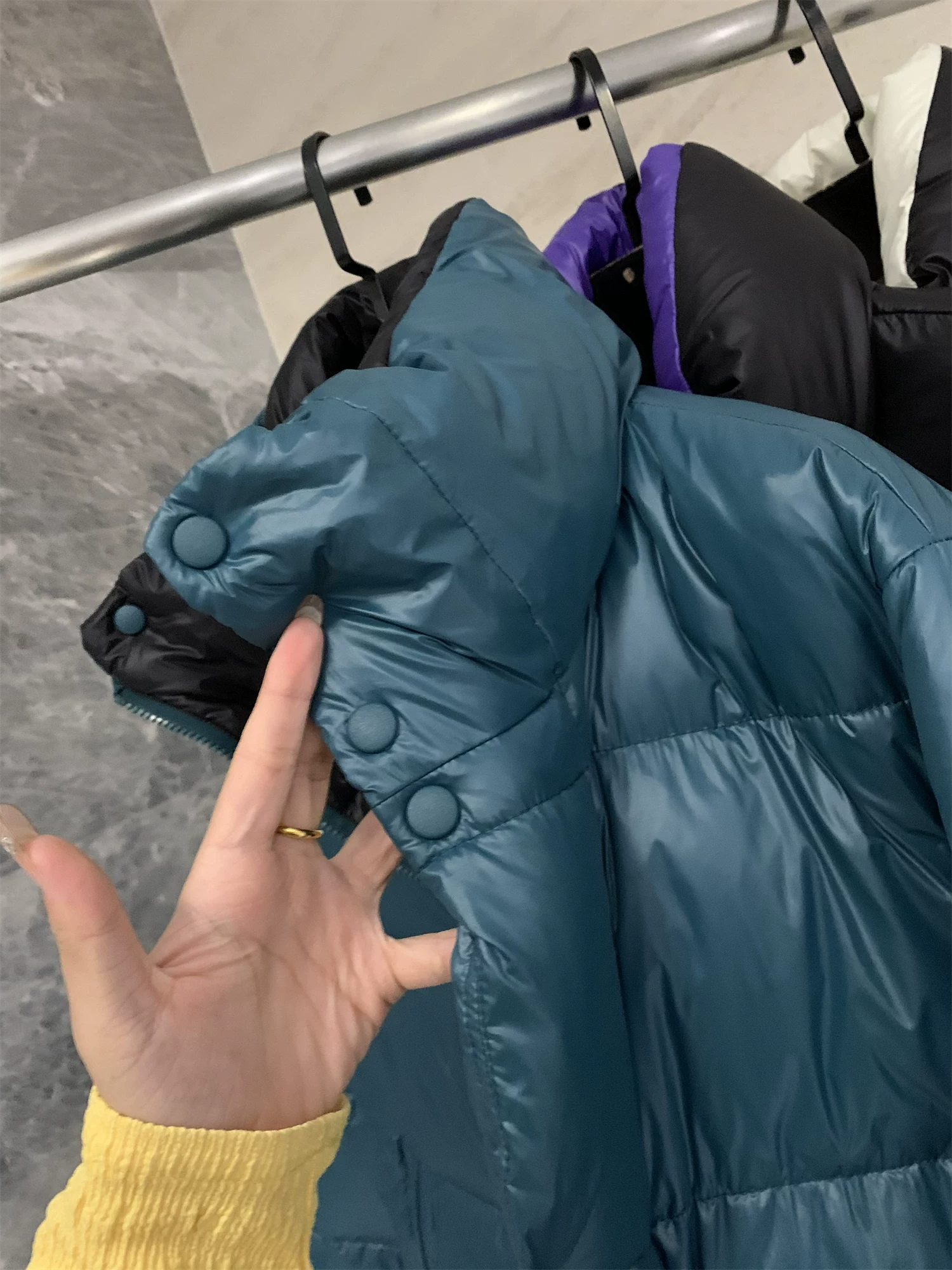 Don Quixote, cảm giác sang trọng! 90% lông vũ trắng! Áo khoác phao nam cổ đứng giữ ấm, chống lạnh mùa đông, kiểu dáng thời thượng.