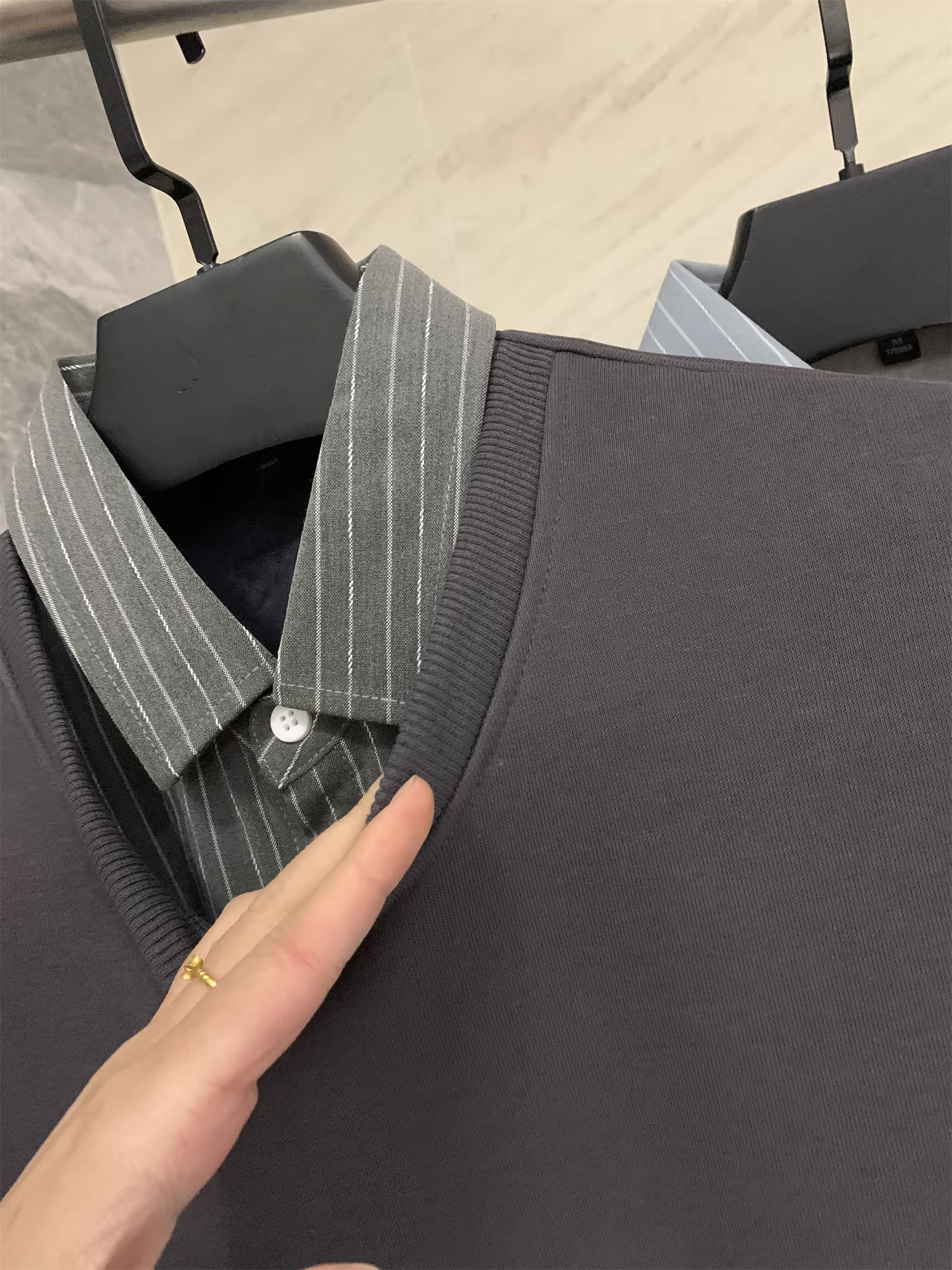 Don Quixote, bộ đồ mùa đông! Dày dặn và lót lông! Áo len dệt kim hai mảnh ấm áp mùa thu đông dành cho nam.