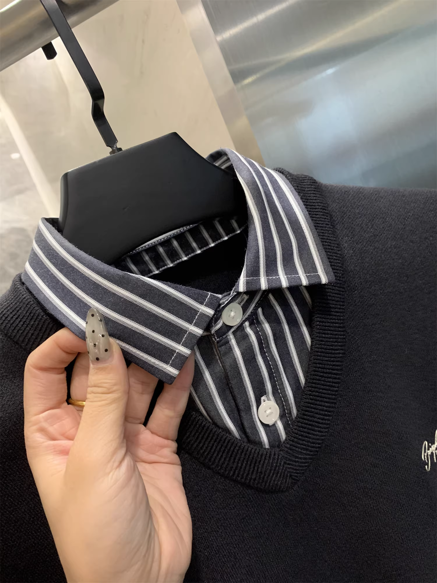 Don Quixote, sản xuất bởi một nhà sản xuất hàng đầu! Áo len dệt kim hai mảnh phong cách công sở nhẹ nhàng mùa thu đông dành cho nam.