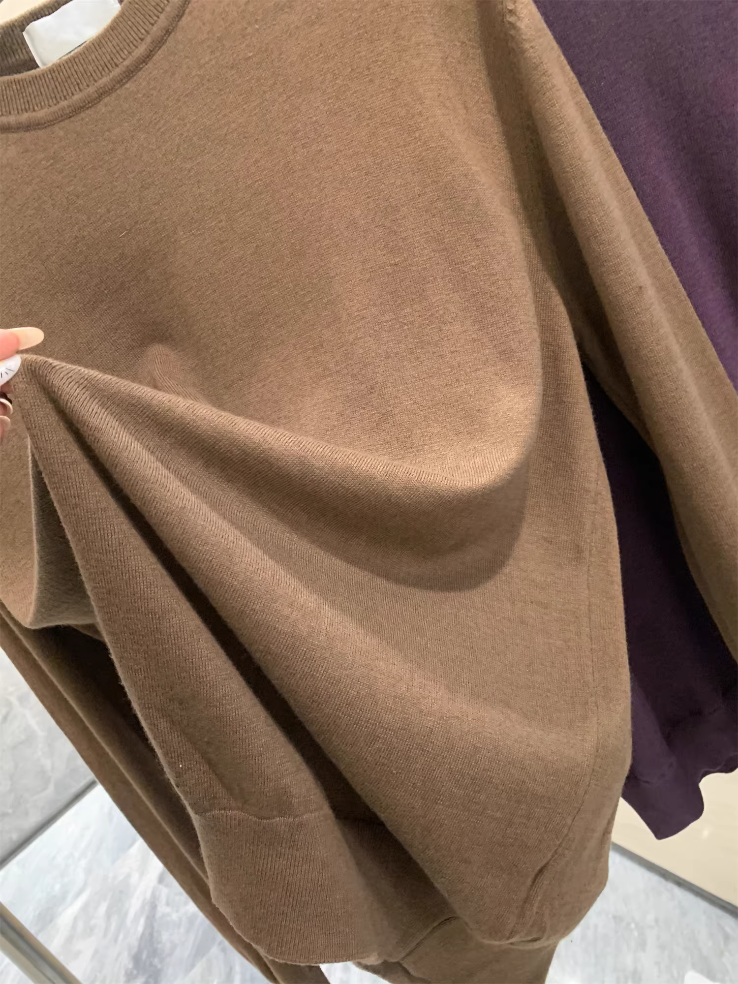 Don Quixote, được làm từ len cừu pha trộn! Áo len cổ tròn dệt kim ấm áp mùa thu đông.