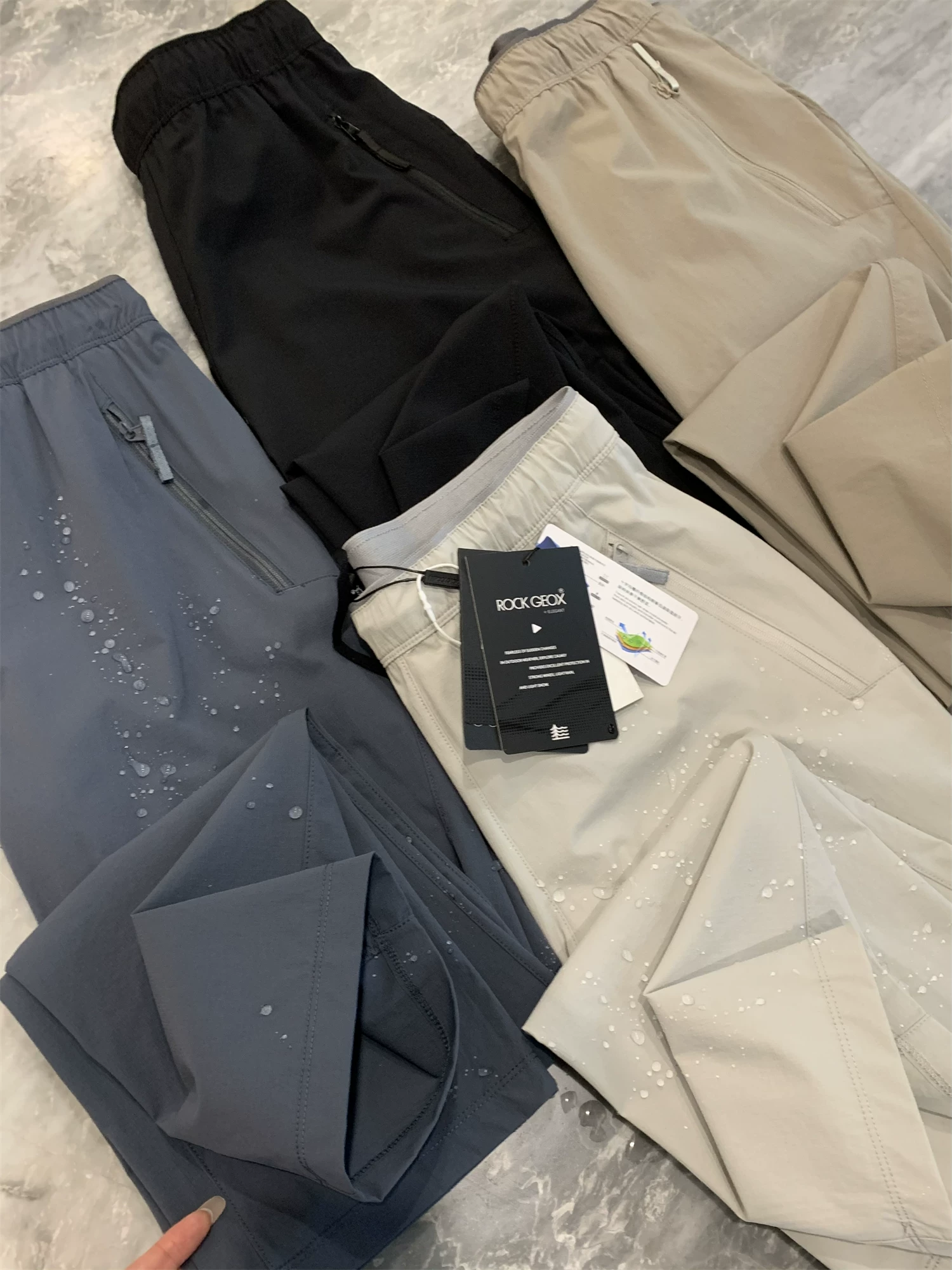 Don Quixote Tanrui Dòng sản phẩm ngoài trời! Thiết kế 3D! Quần nam đa năng, nhẹ, thoáng khí.