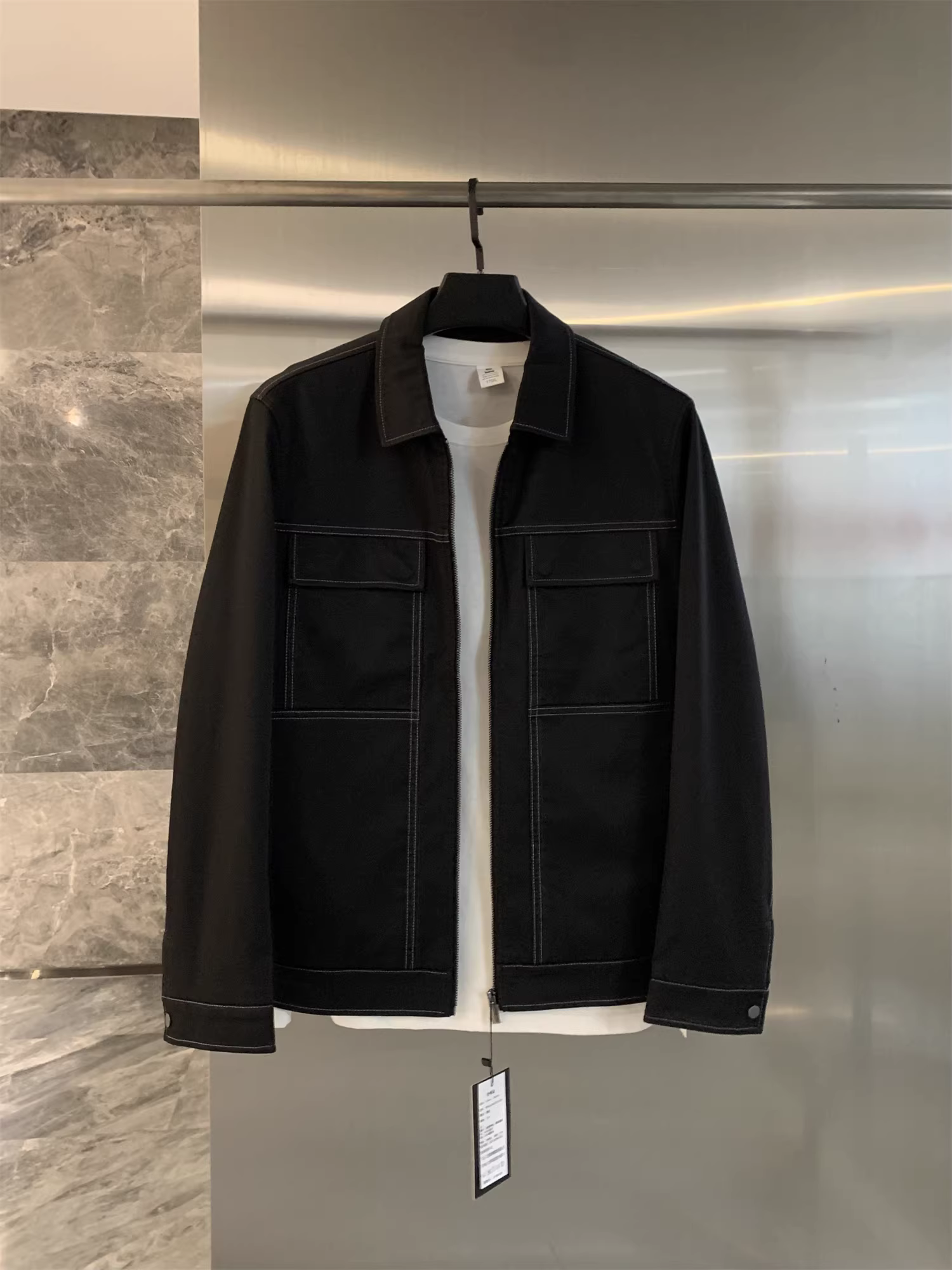 Đơn đặt hàng của công ty Don Quixote ODM! Được thiết kế bởi Mingji Line! Áo khoác da nam kiểu dáng công sở nhẹ nhàng, cổ điển.