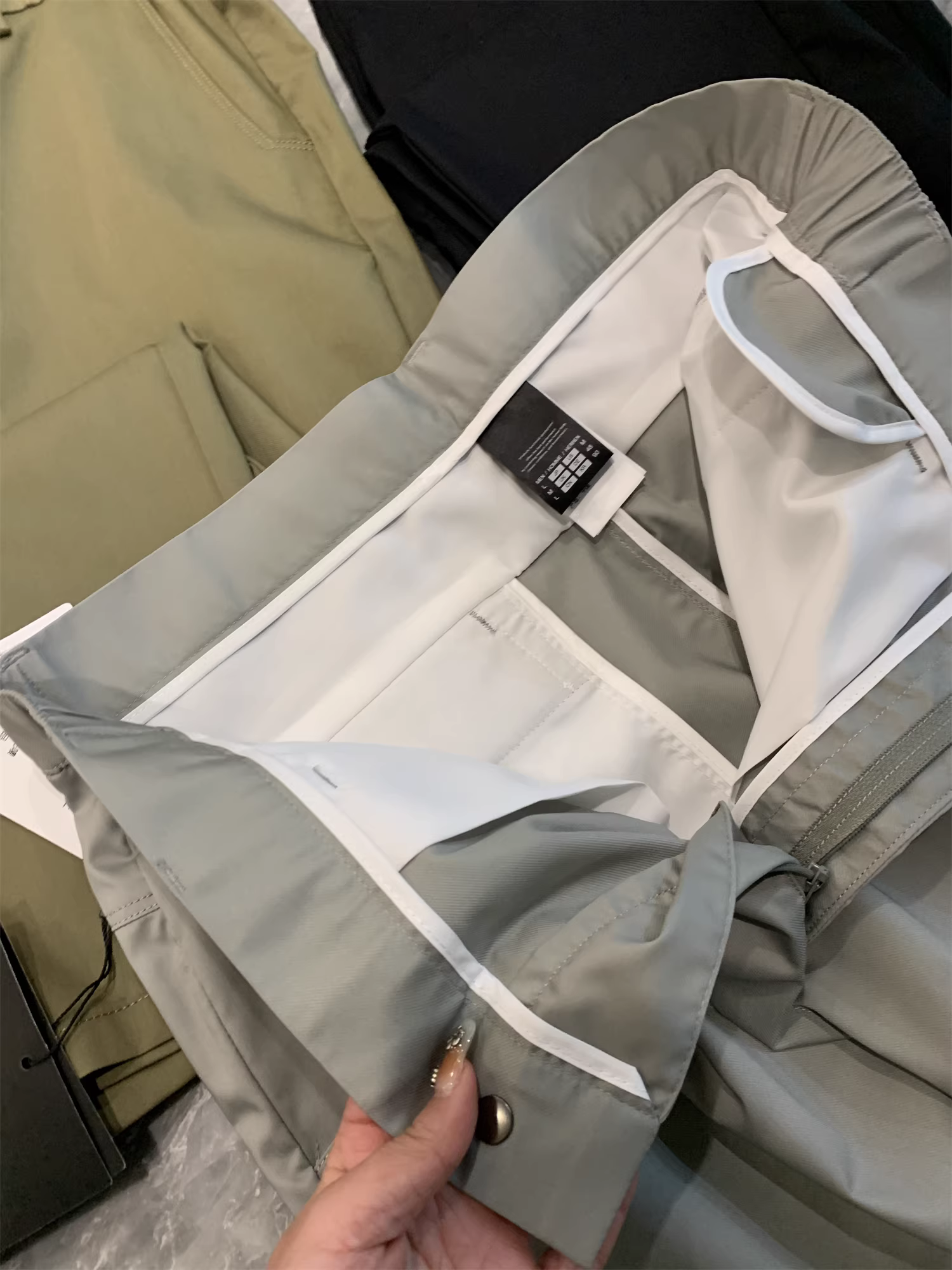 Quần âu nam chất liệu pha sợi tre Don Quixote! Mềm mại như lụa, thoáng khí, dáng thẳng, mặc thoải mái mùa hè.