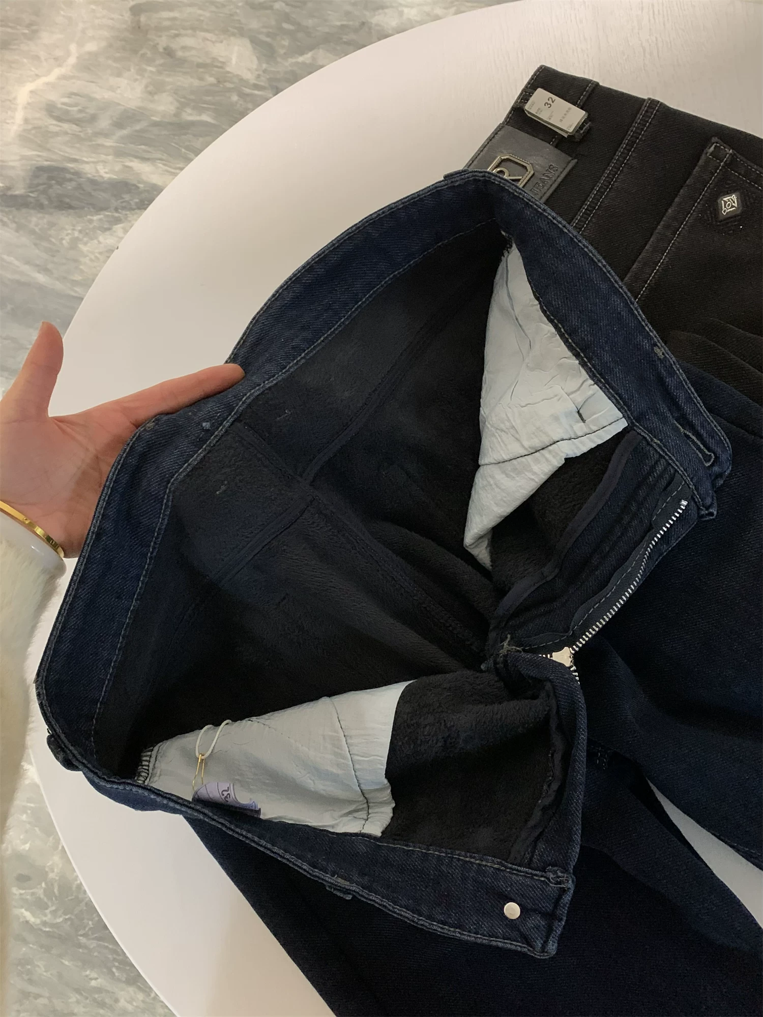 Don Quixote, một chiếc dành cho mùa đông! Được lót bằng lông cừu tổng hợp và được làm dày! Quần jean nam dáng thẳng, mặc thường ngày, mùa đông.