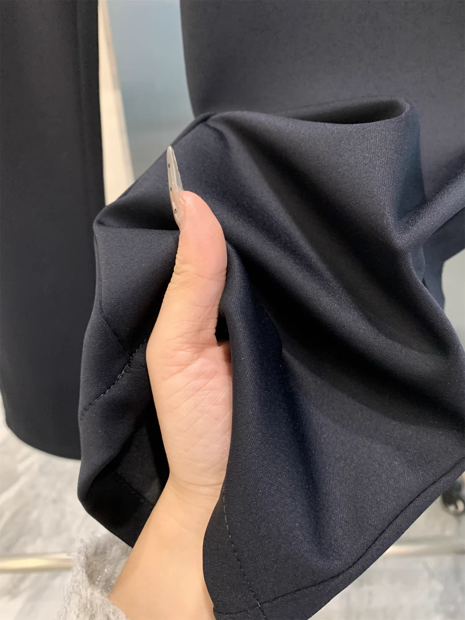 Don Quixote Sheep Wool! Quần ống đứng nam chất liệu lông cừu, lót lông cừu dày dặn! Quần ấm áp, phong cách công sở thường ngày, thích hợp cho mùa thu đông.