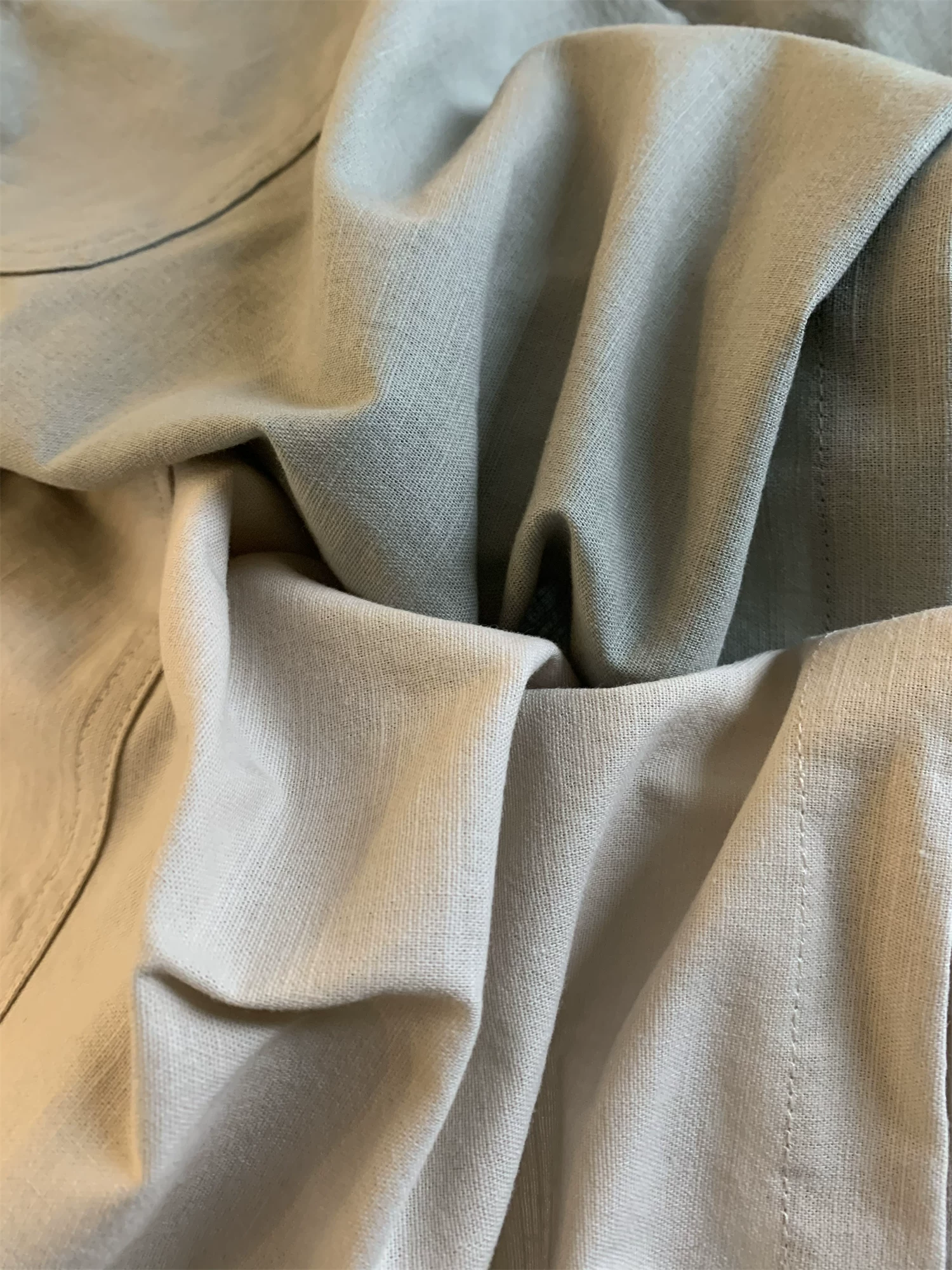 Don Quixote là xu hướng theo phong cách Nhật Bản! Chất liệu vải lanh pha, thấm hút mồ hôi và thoáng khí! Quần short nam ống đứng lưng thun mùa hè