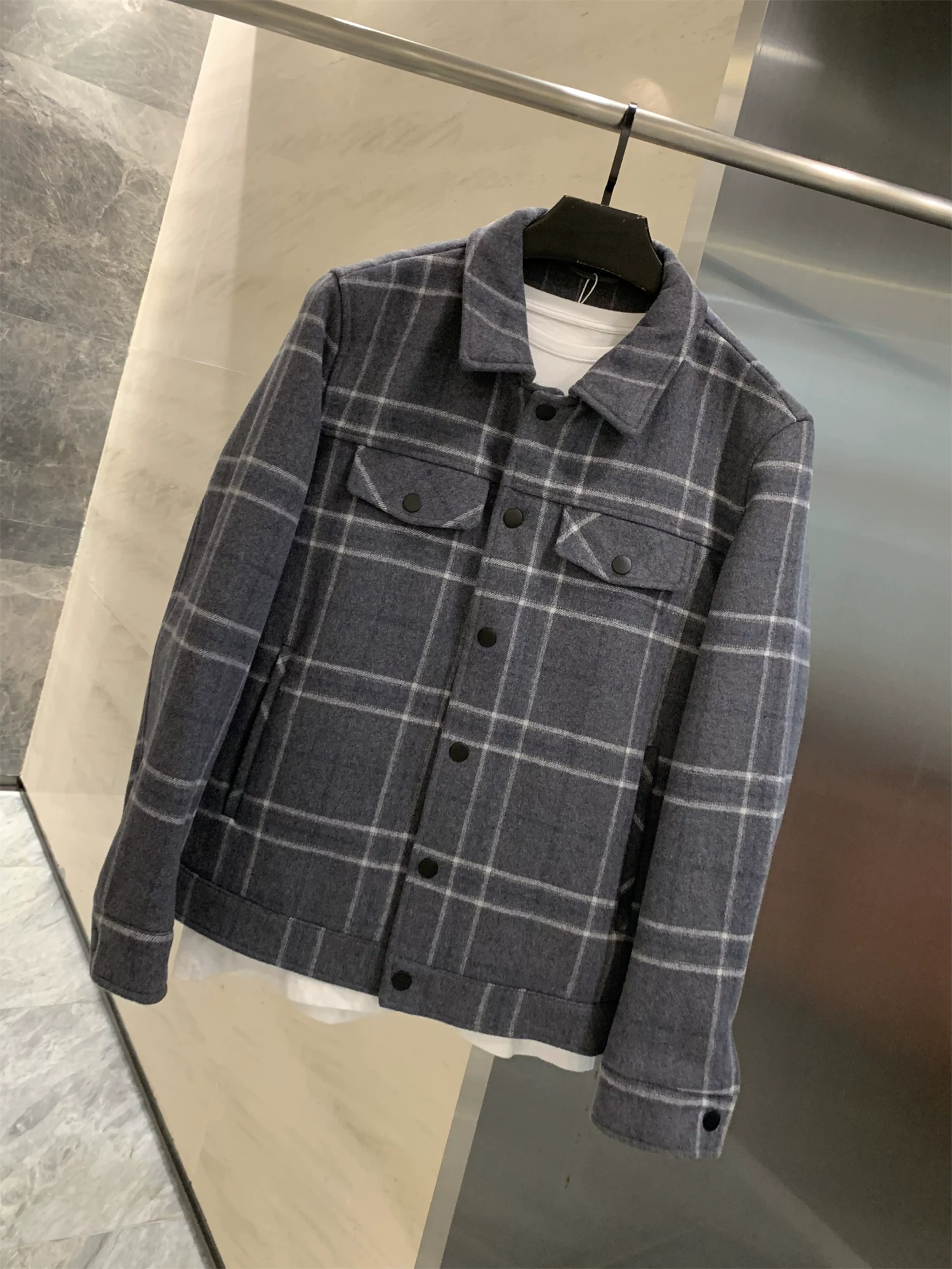 Don Quixote dòng H cổ điển! Áo khoác len pha! Áo khoác len kẻ caro có cổ, chống gió và giữ ấm dành cho nam.