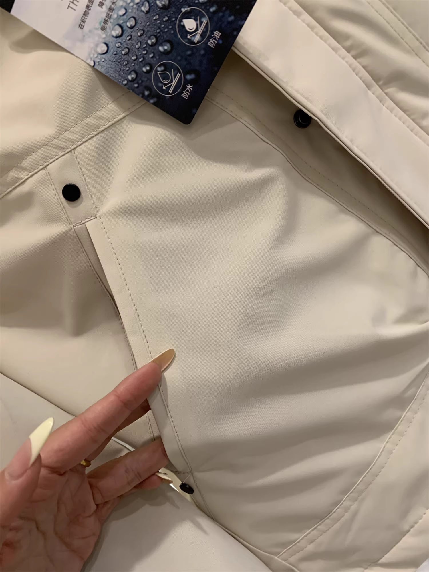 Loạt phim ba món bất khả thi của Don Quixote! Áo khoác cotton có mũ trùm đầu thông thường dành cho nam giới màu trơn nhẹ ngoài trời hợp thời trang