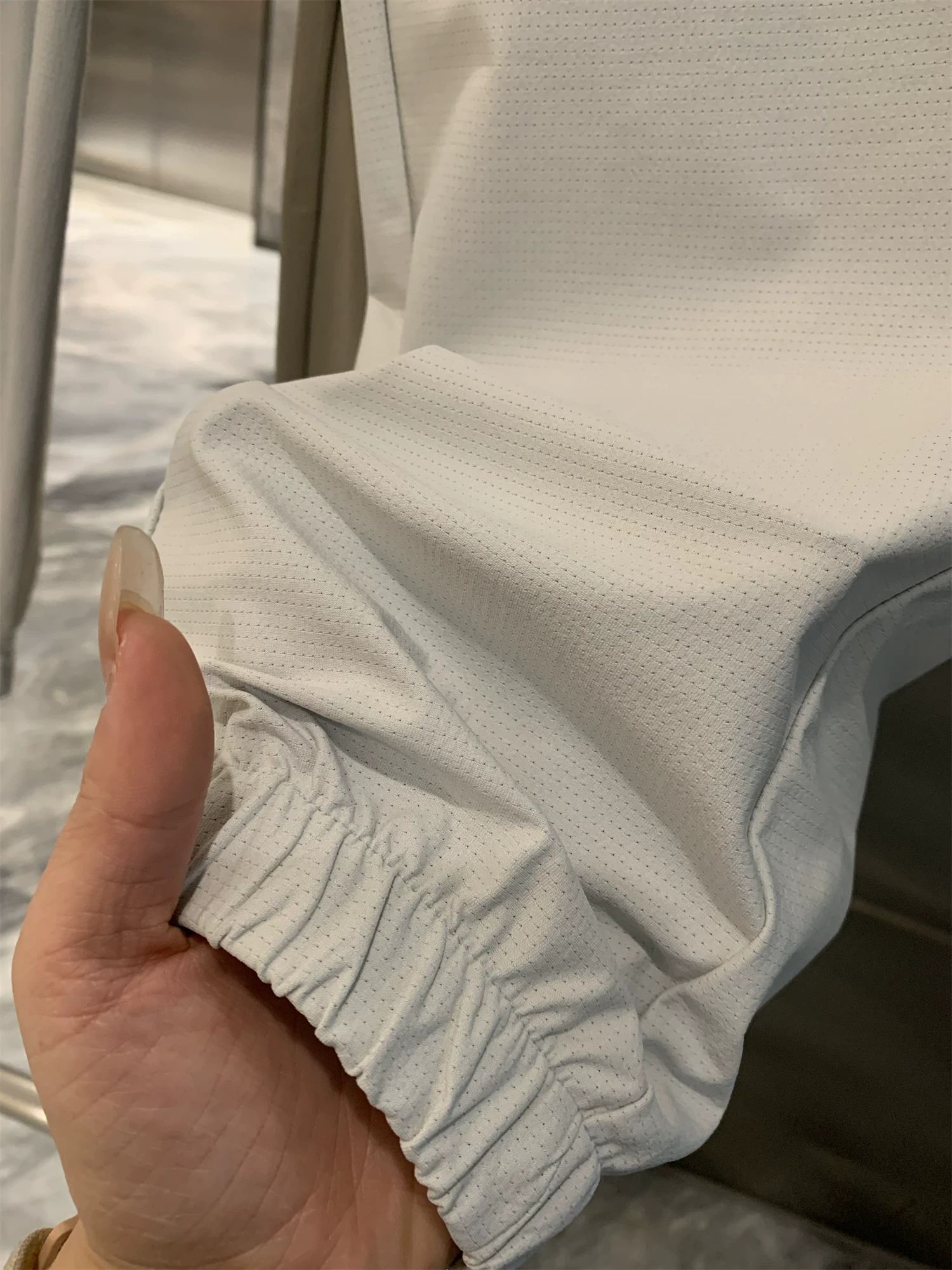 Chức năng ngoài trời của Don Quixote! Quần jogger thể thao thông thường, thoáng khí, nhanh khô dành cho nam giới, thích hợp cho mùa xuân và mùa hè.