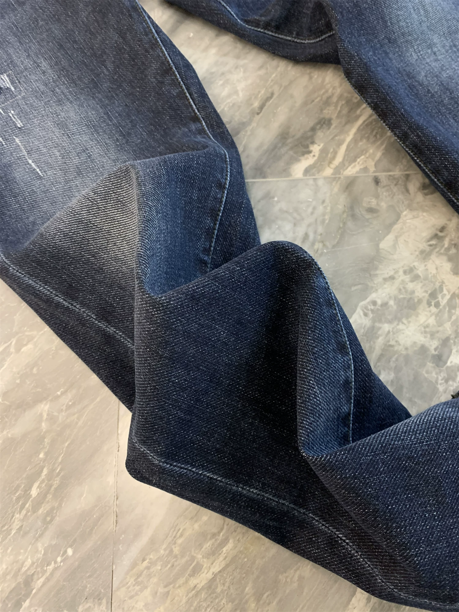 Don Quixote Ưu đãi hấp dẫn! Giặt giũ bền bỉ! Quần jean thời trang nam mùa xuân thu.