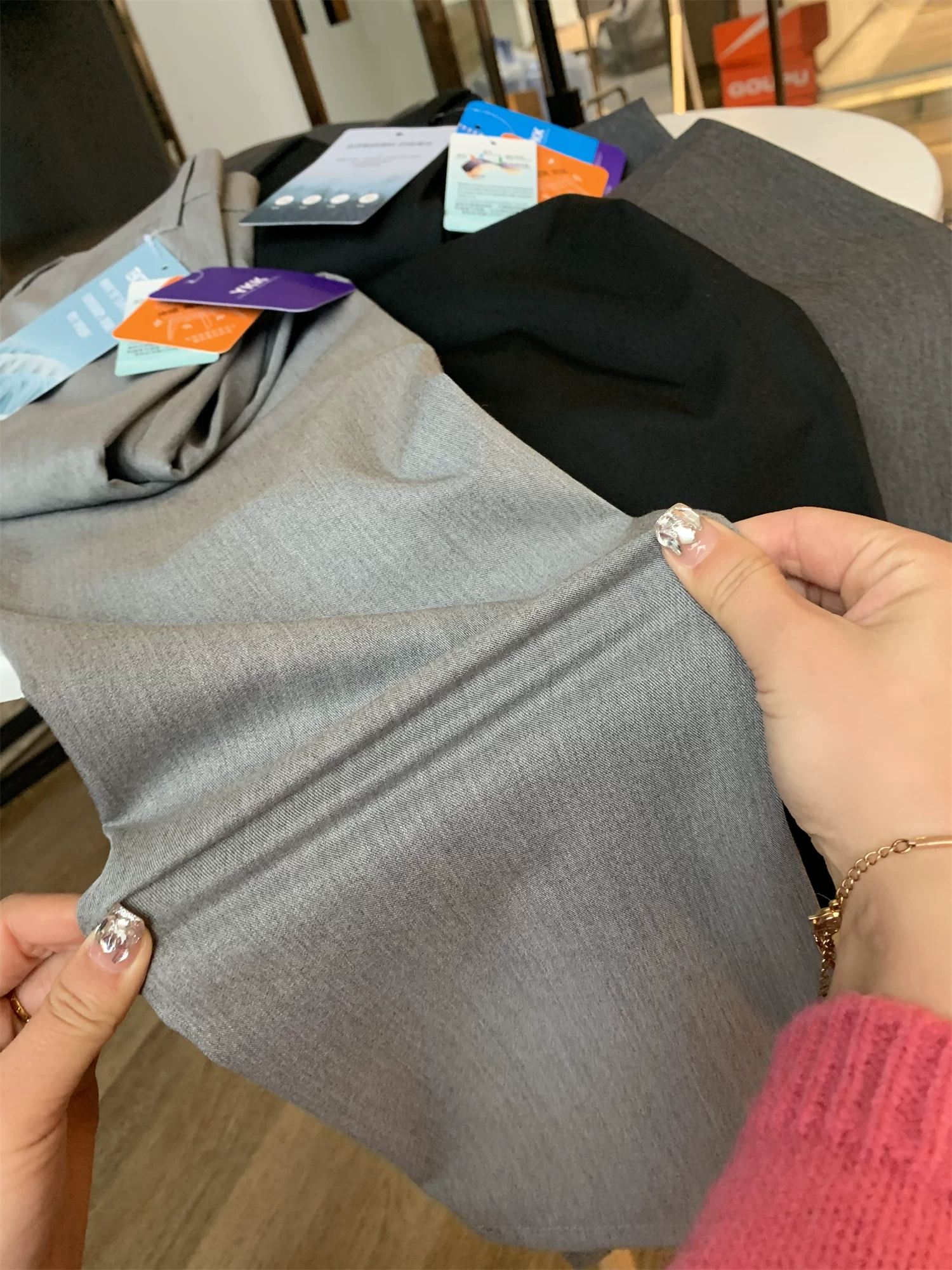 Hỗn hợp Don Quixote Tencel! Mặc rất đẹp và thoáng khí! Quần tây thẳng dáng công sở mùa xuân/hè mới dành cho nam.