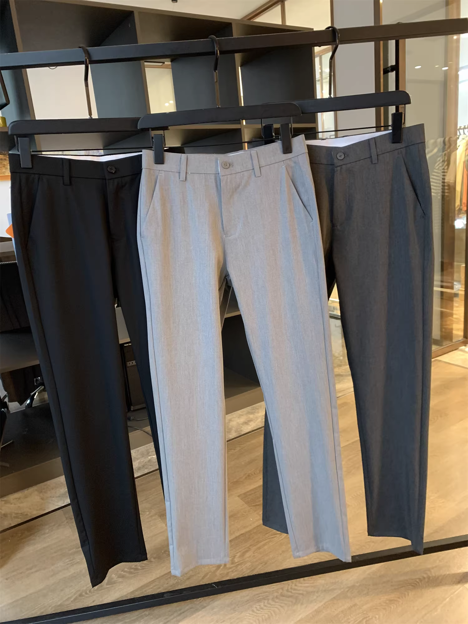 Hỗn hợp Don Quixote Tencel! Mặc rất đẹp và thoáng khí! Quần tây thẳng dáng công sở mùa xuân/hè mới dành cho nam.