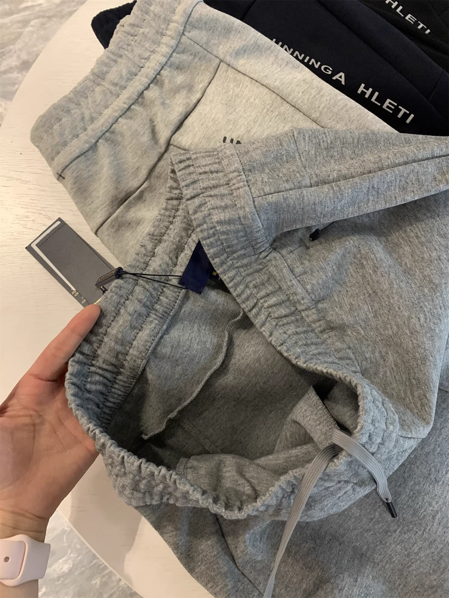 Don Quixote mùa thu đông nam cơ bản dáng rộng thể thao quần thể thao có bo gấu quần dài hợp thời trang