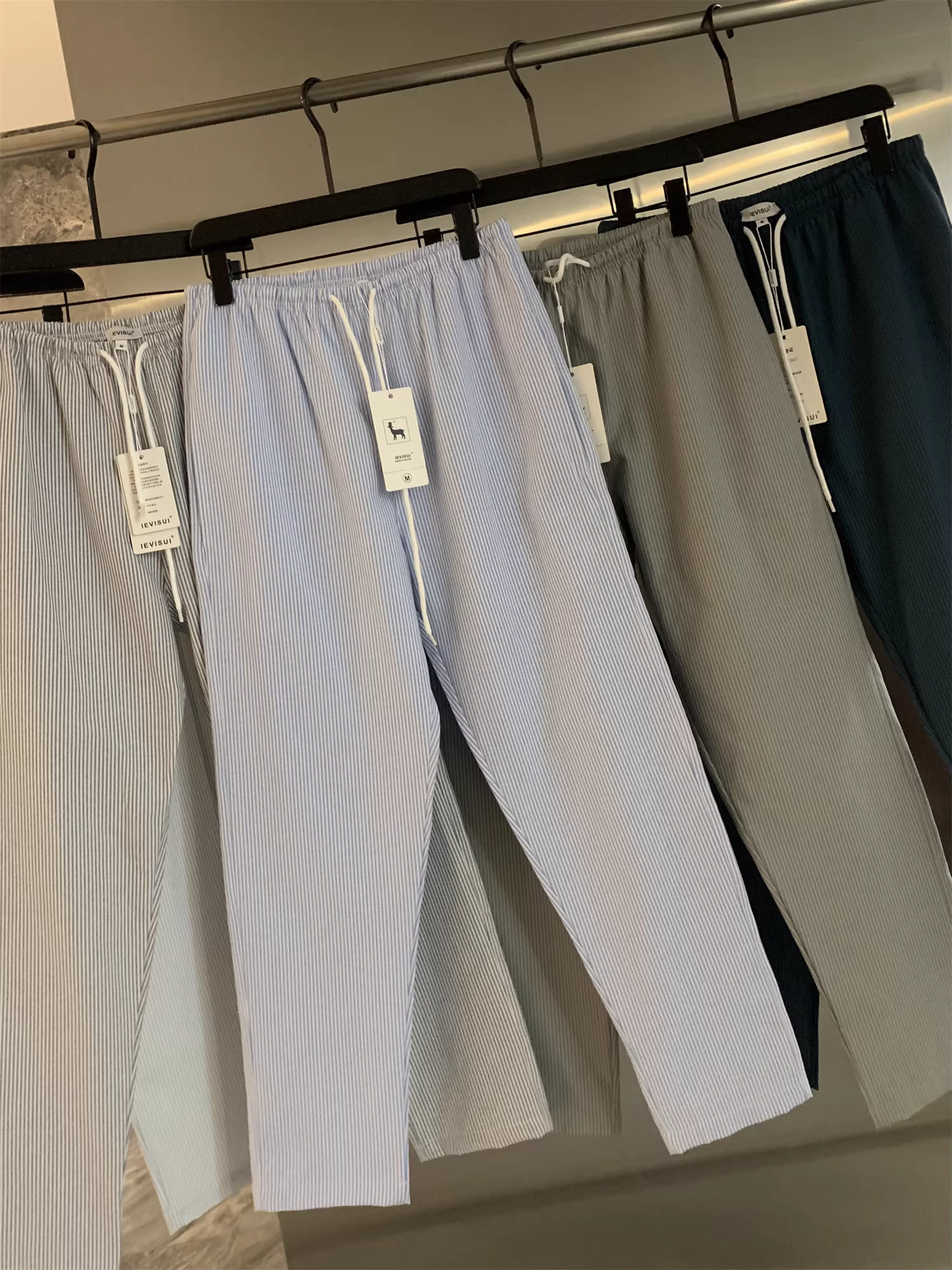 Don Quixote theo phong cách Nhật Bản! Quần cotton pha sọc dọc thoáng khí dành cho nam, quần ống đứng, lưng thun, quần thường ngày, quần thời trang