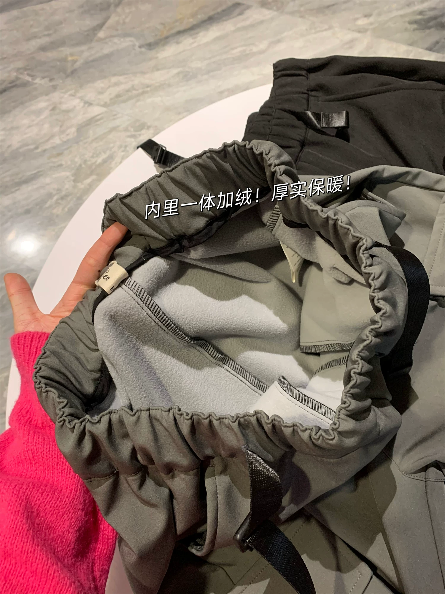 Thiết kế độc đáo của Don Quixote! Quần thể thao thường ngày kiểu quần áo bảo hộ lao động dành cho nam mùa thu đông, lót lông cừu, dày dặn, thoải mái, thoáng khí.