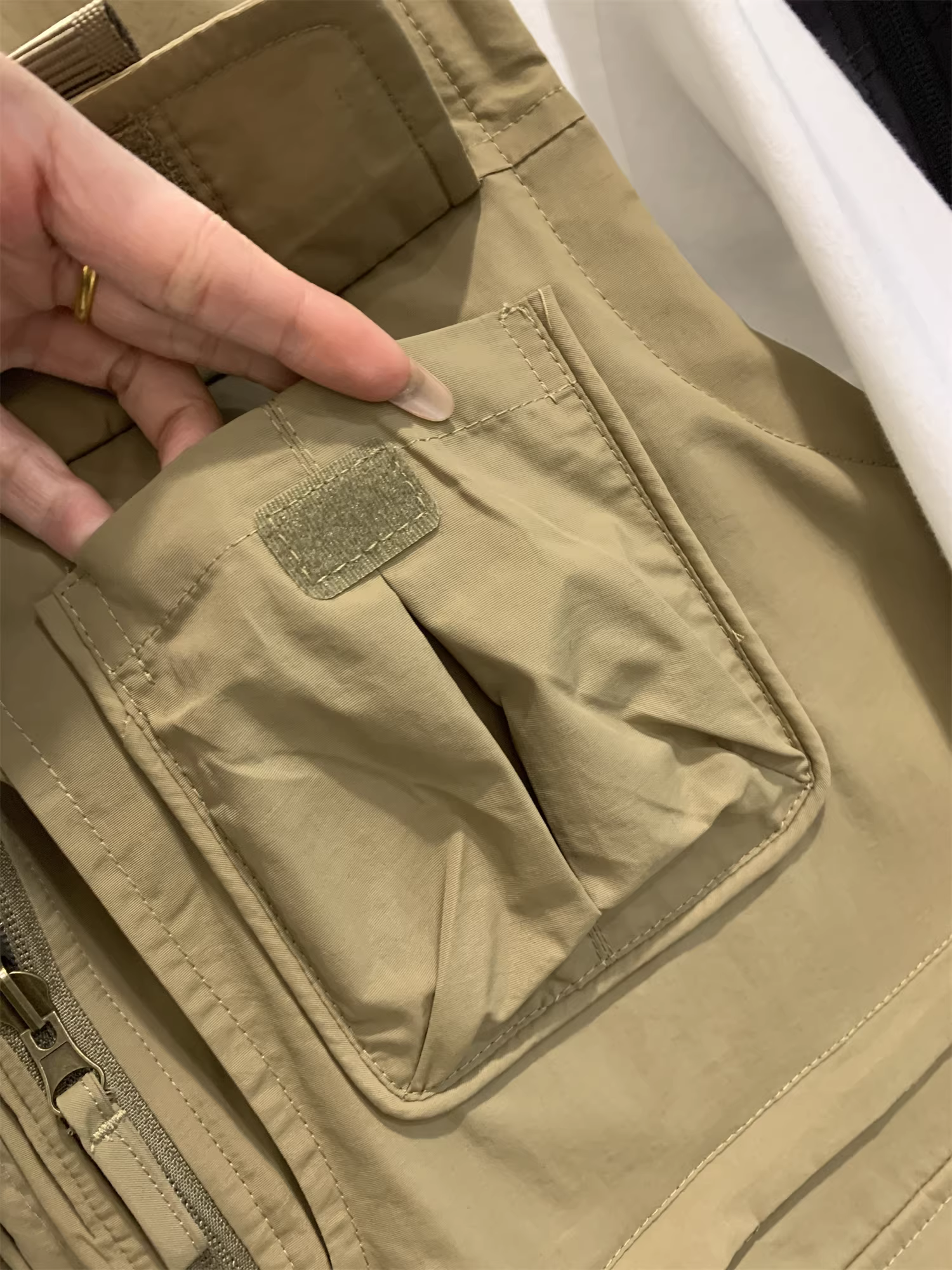 Đồ dùng ngoài trời Don Quixote Nordic! Có thể đảo ngược! Áo khoác vest đa năng nhiều túi làm từ vải lông tổng hợp.