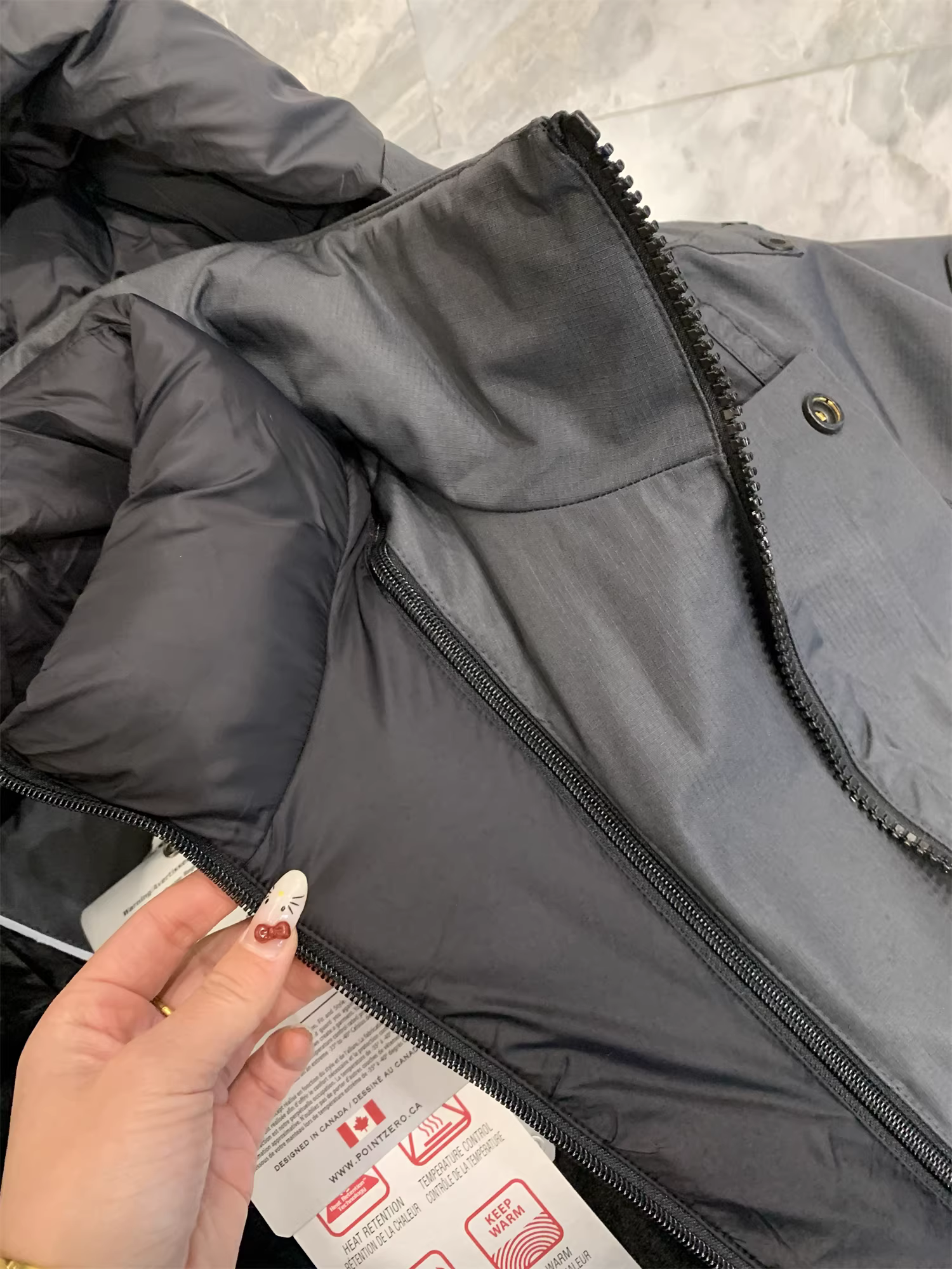 Don Quixote Canada Chunyuan! Quy trình cán màng + cổ áo đứng có thể tháo rời, áo khoác cotton dày và ấm áp.