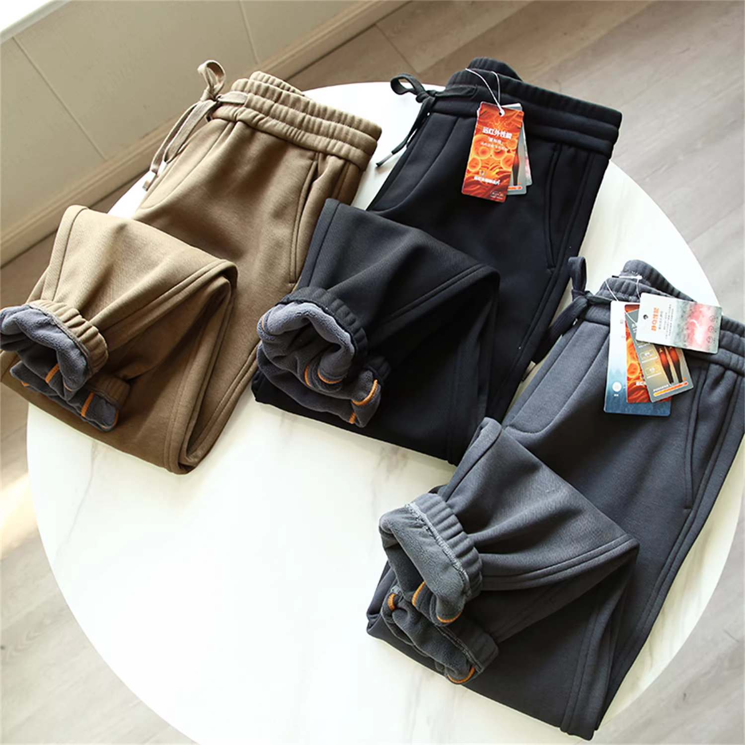 Quần jogger nam mùa đông ấm áp, chống gió, kiểu dáng thể thao, chất liệu pha Tencel Don Quixote! Lót lông cừu và dày dặn!